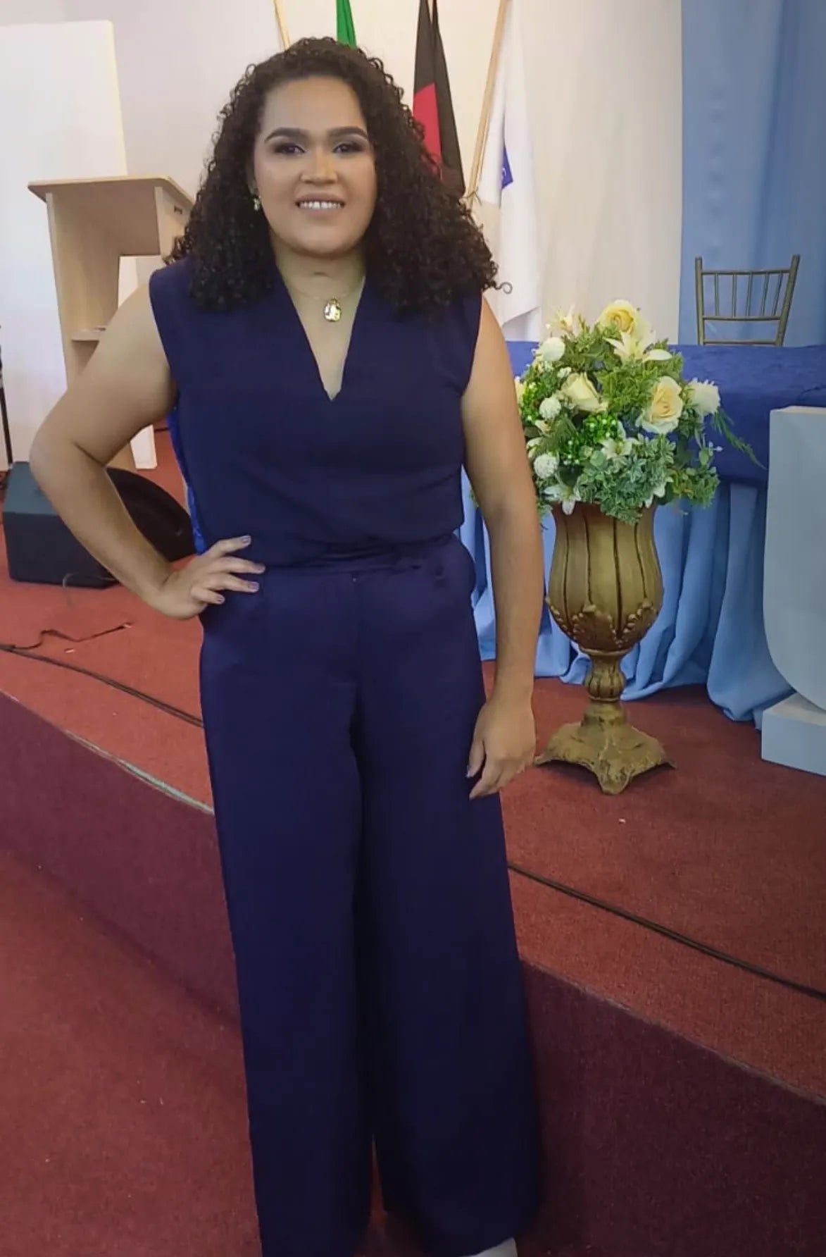 Blusa Textura Regata Decote "V" Tatiana Azul Marinho