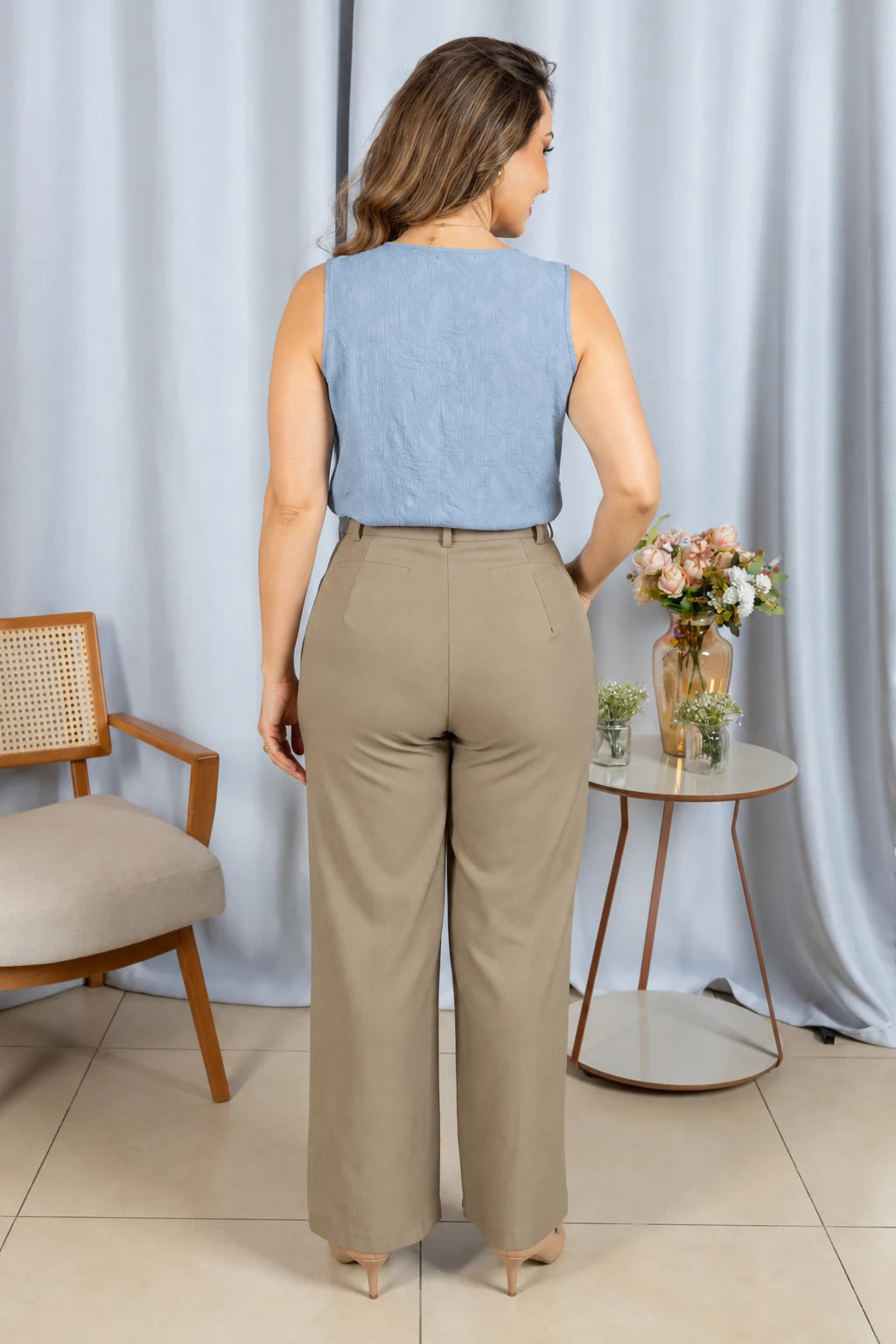 Blusa Regata Em Cambraia Texturizada Ângela Azul