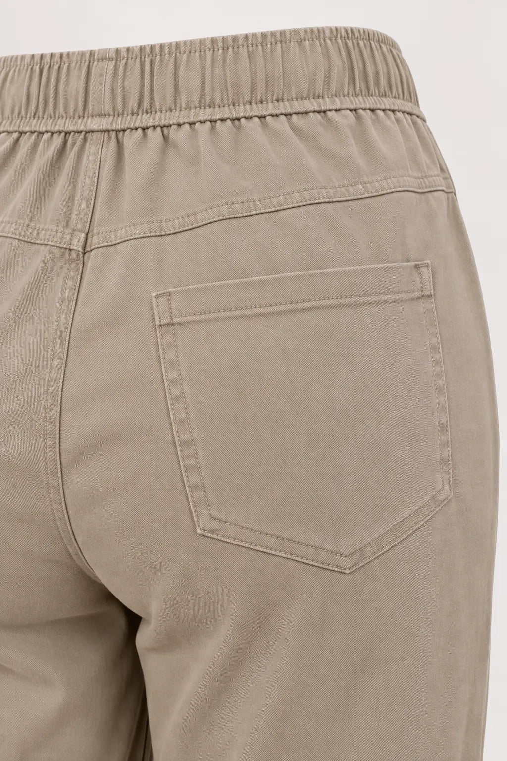 Calça Corte Reto em Chambray com Cós de Amarração Anita Caqui