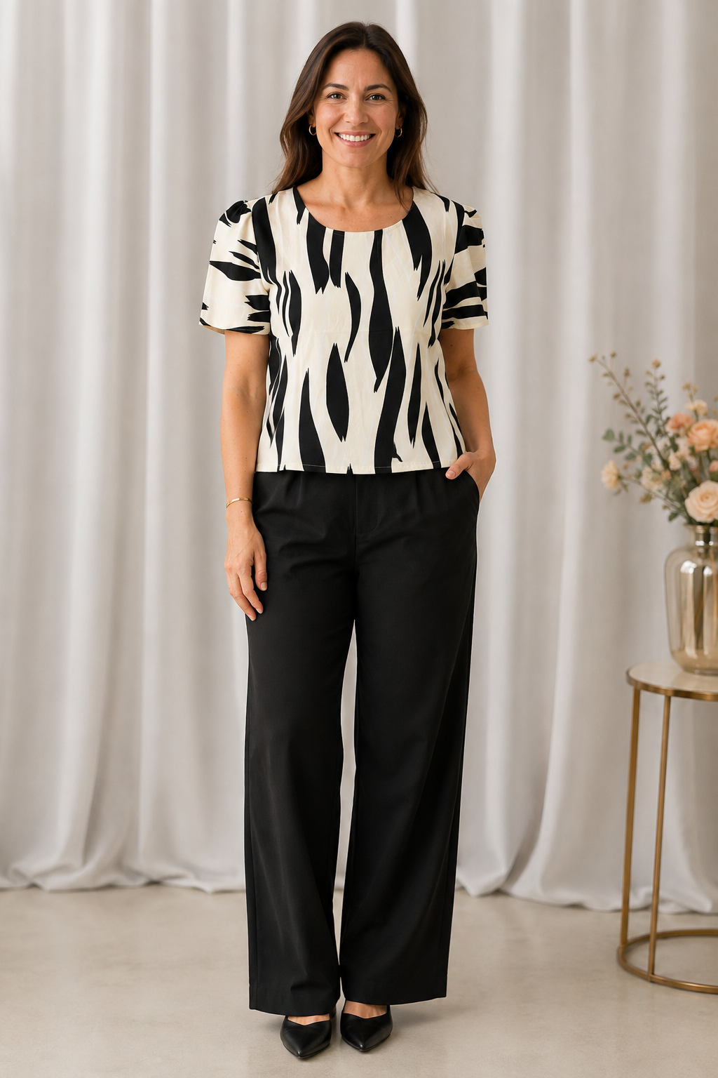 Blusa Crepe Classic que Não Amassa Ivana Preta - foto 9