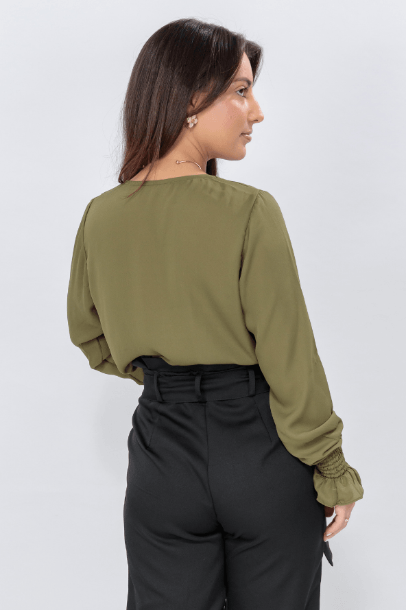 Blusa Manga Longa Decote "V" Brenda Verde Militar - imporium