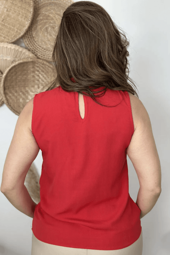 Blusa Regata Pregas no Colo Em Viscose Lorrana Vermelha - imporium