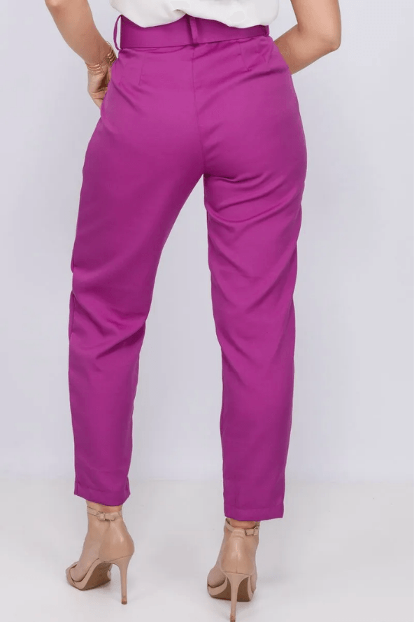 Calça Cenoura Cinto Encapado Magenta - imporium