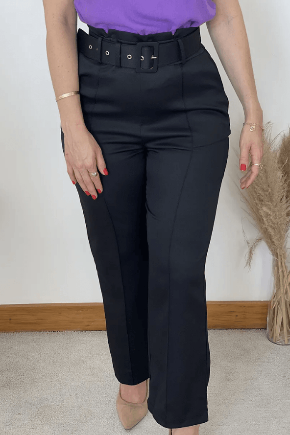 Calça Detalhe no Cós Cinto Encapado Camille Preta - imporium
