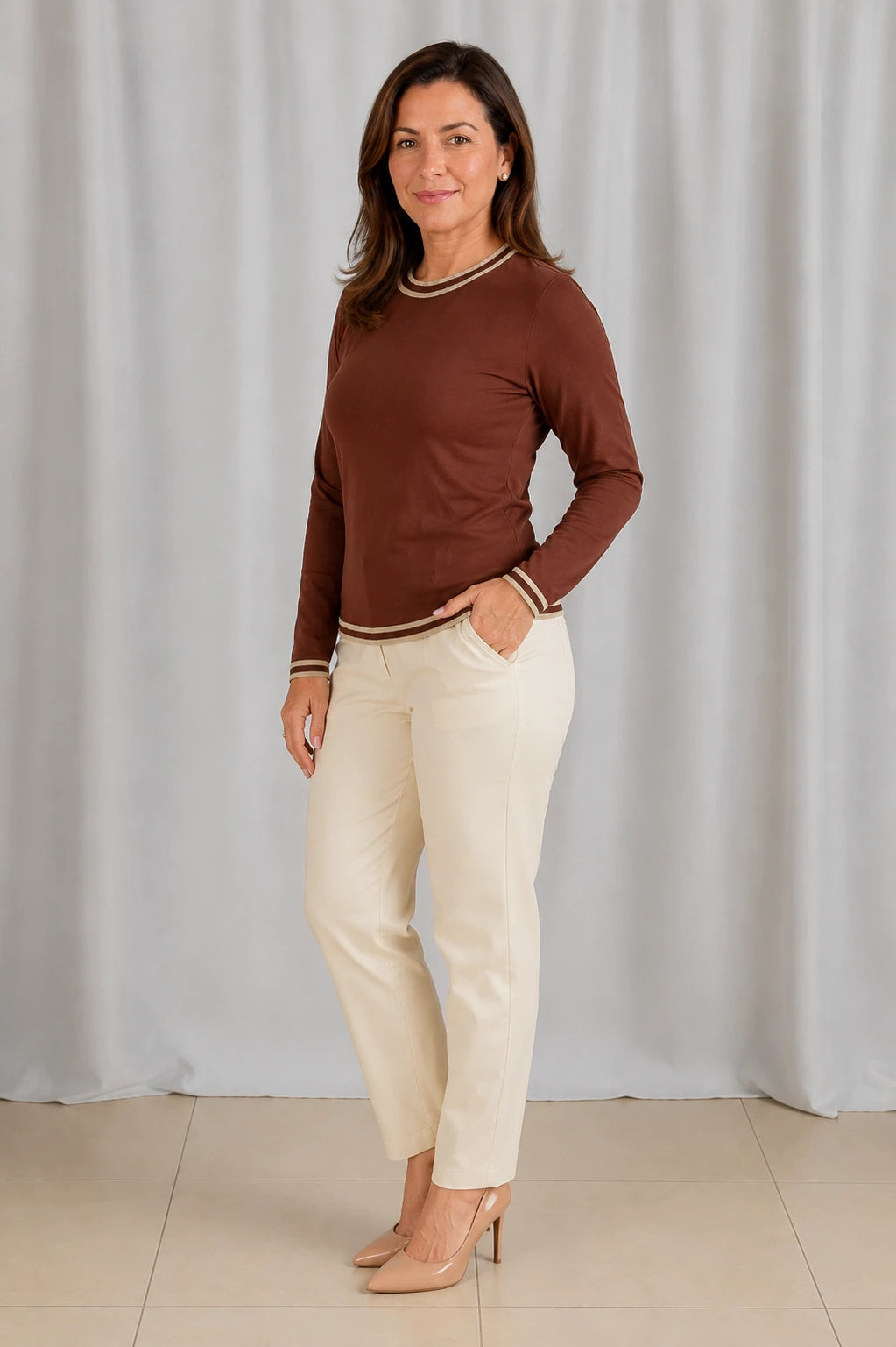 Blusa Manga Longa Confortável Daniela Marrom