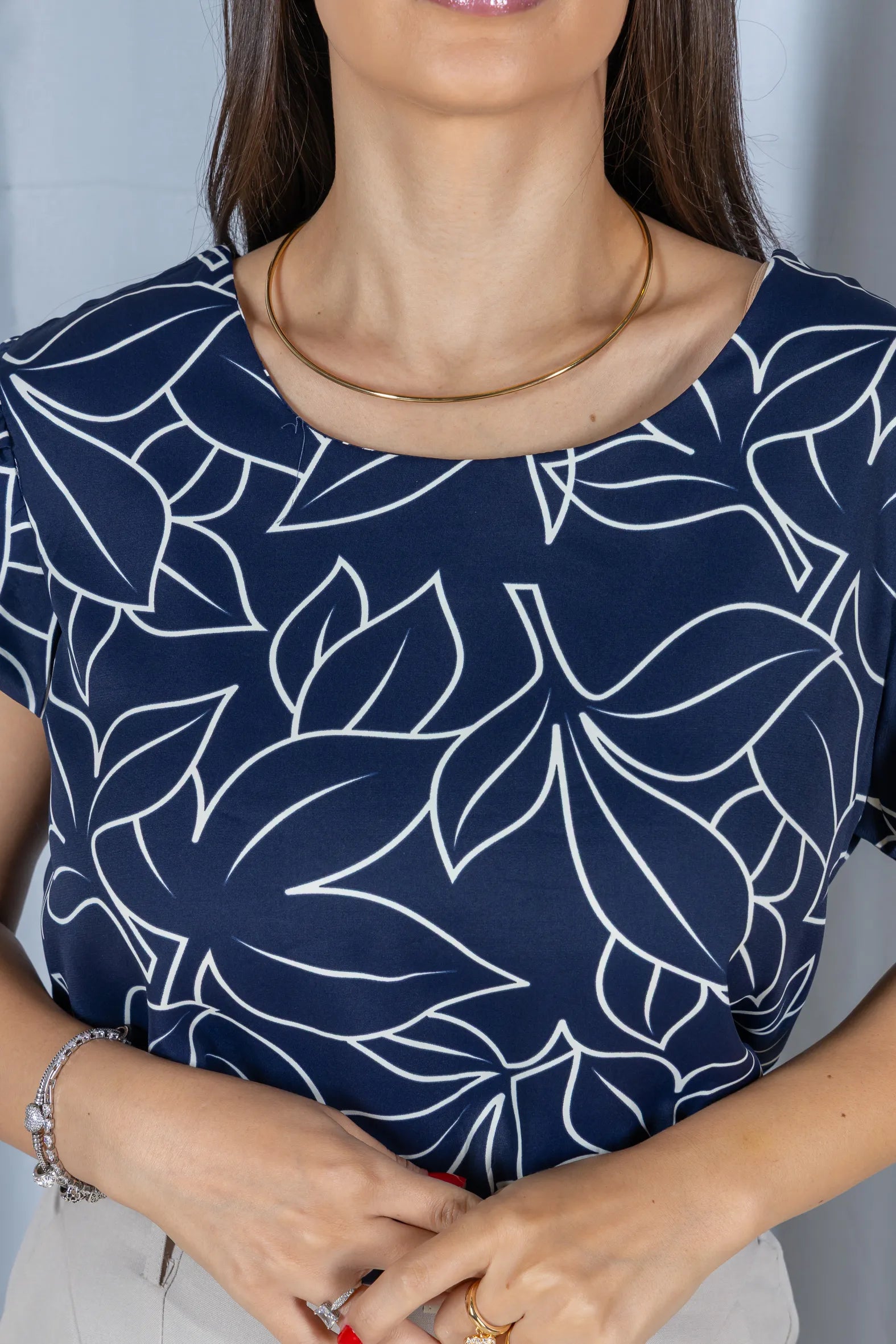 Blusa Estampada com Manga Transpassada Suelen Azul Marinho - variação adicional
