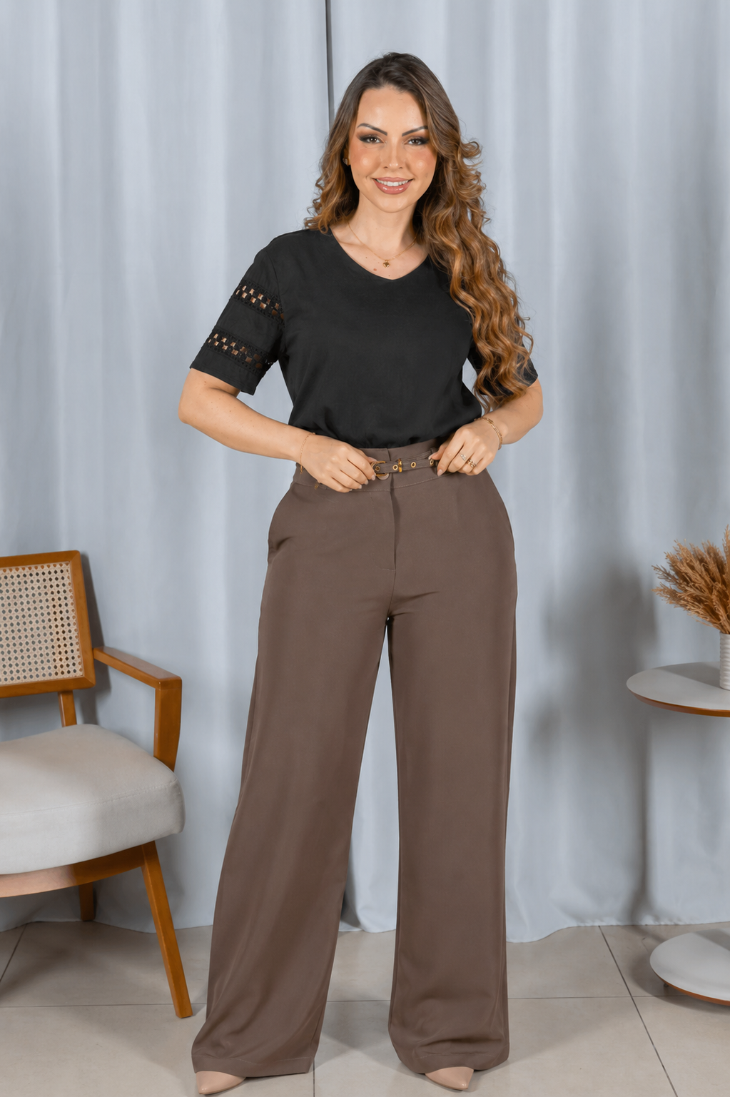 Blusa Cotton Air Decote "V" Lívia Preta
