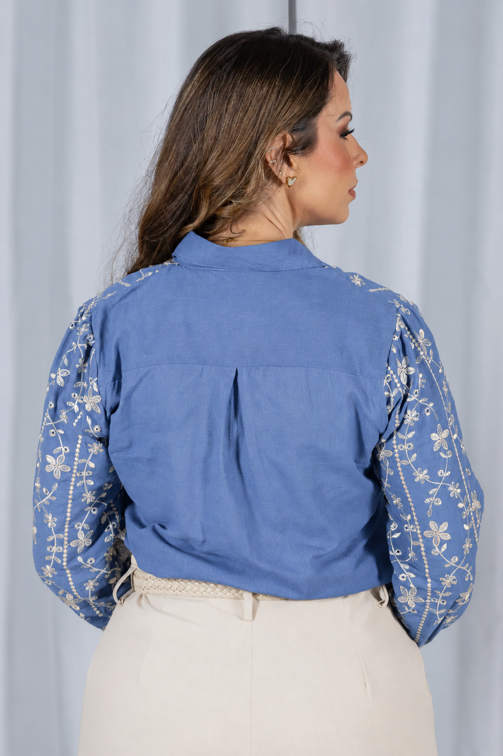 Camisa Laise Atemporal Maitê Azul