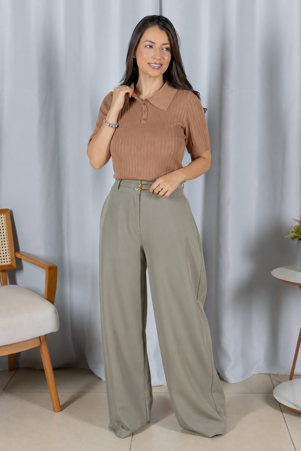 Blusa Modal Macia com Botões Julieta Bege