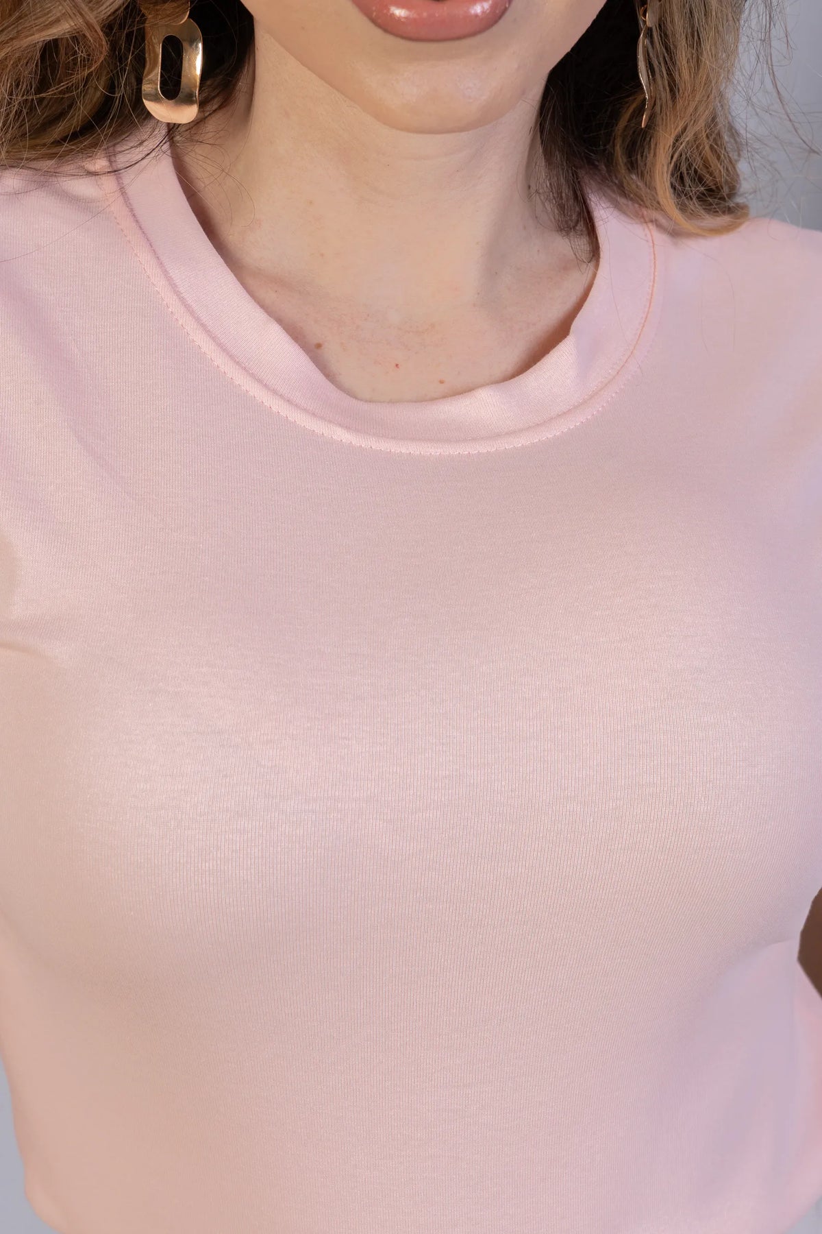 Blusa em Cotton Lycra com Manga em Renda Efeito Crochê Madalena Rosa