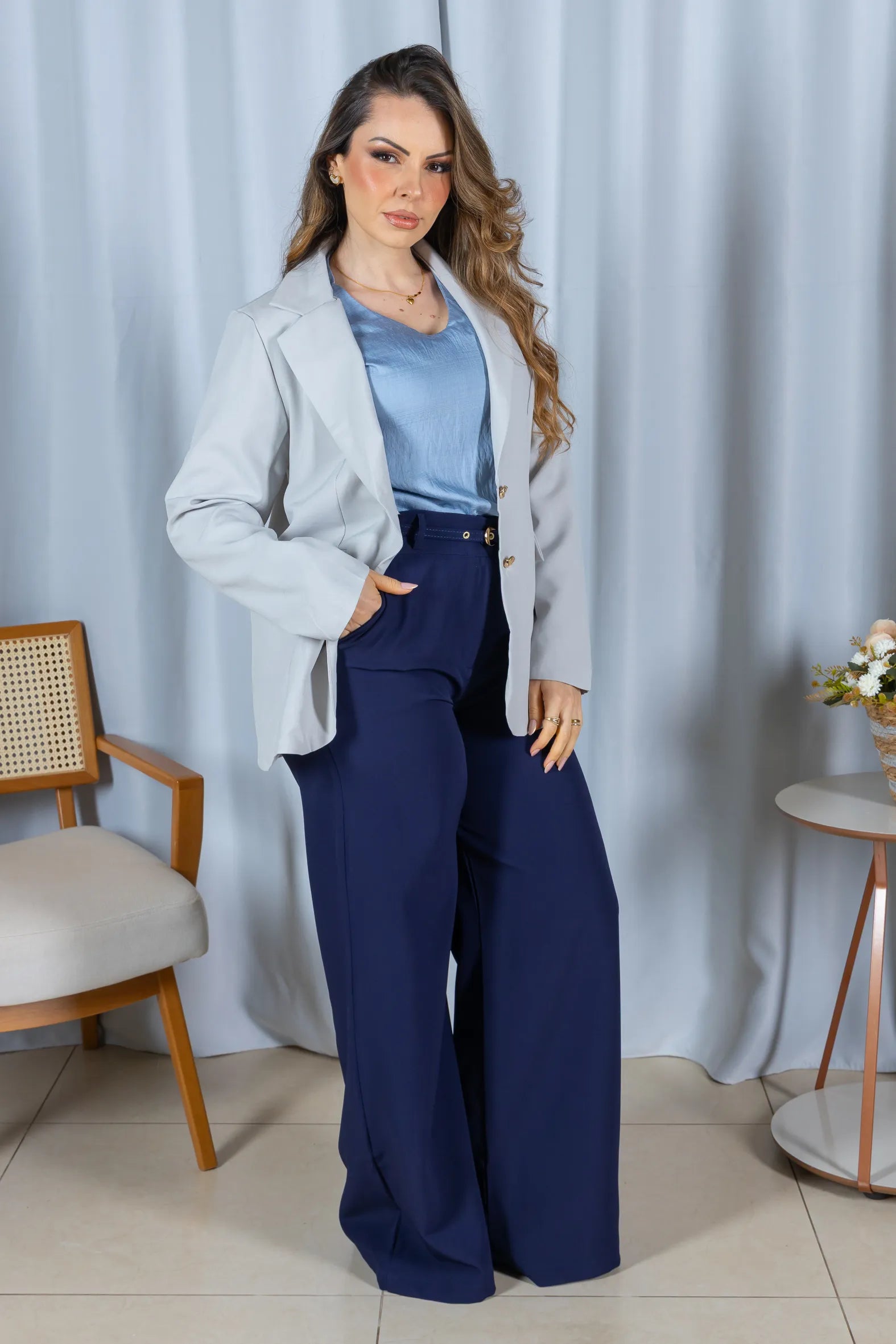 Blazer Estruturado Elegante Agatha Cinza