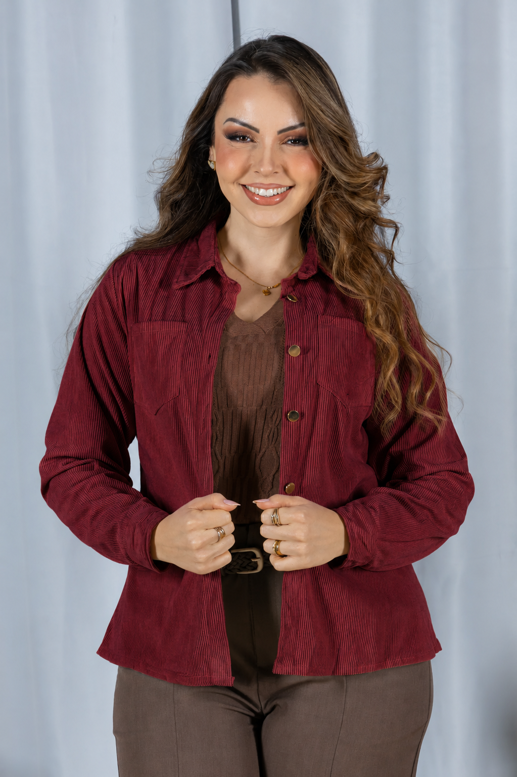 Camisa Cotelê com Bolsos Zoey Marsala