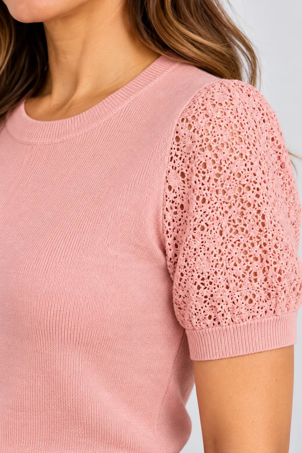 Blusa Manga Curta Modal Renda Efeito Crochê Jordana Rosa