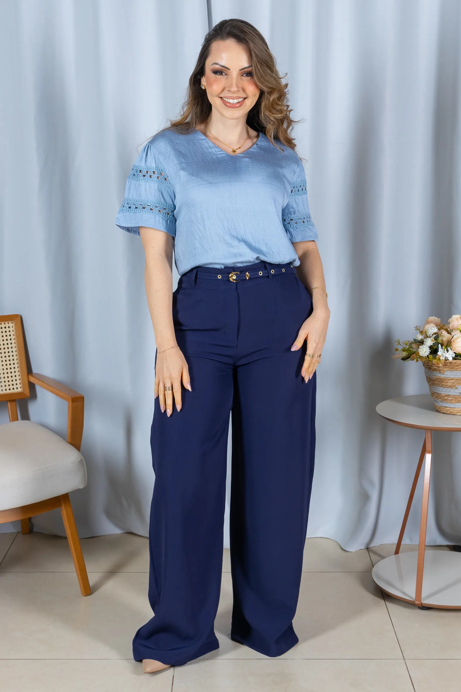 Blusa Cotton Air Decote "V" Lívia Azul