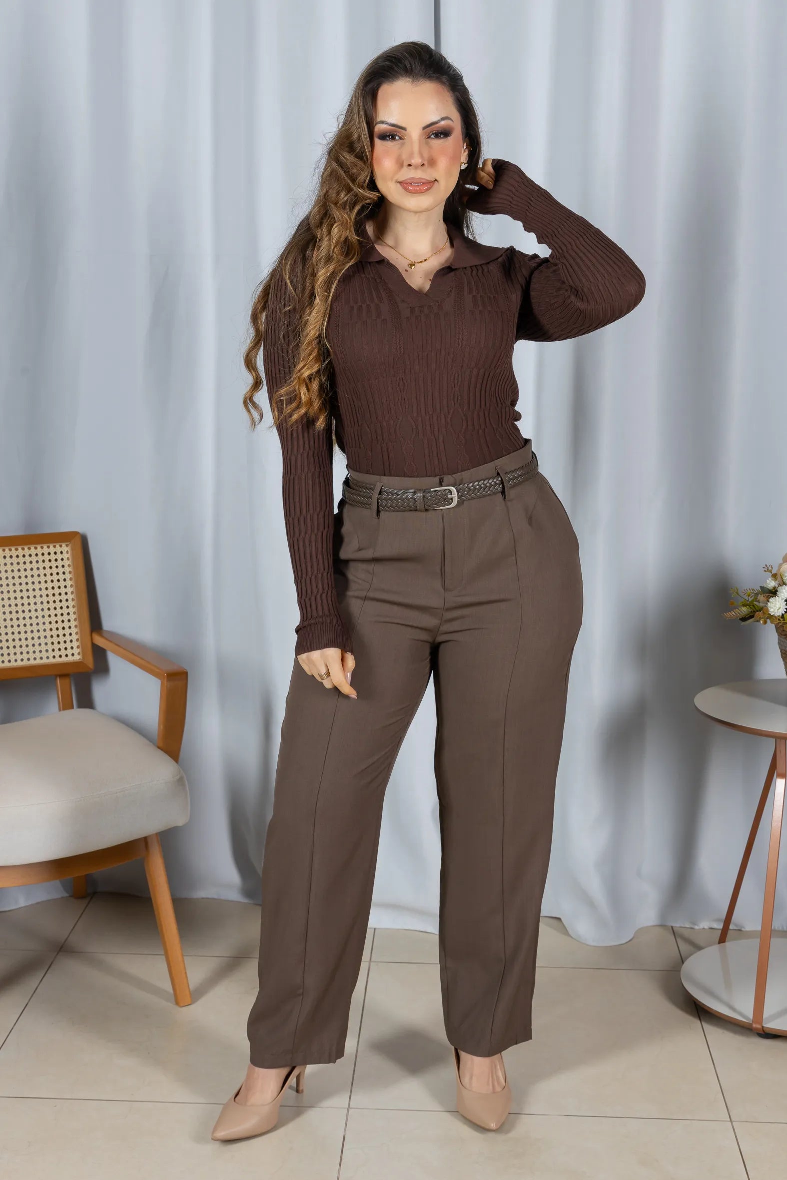 Tricot Modal Leve Decote V Stella Marrom