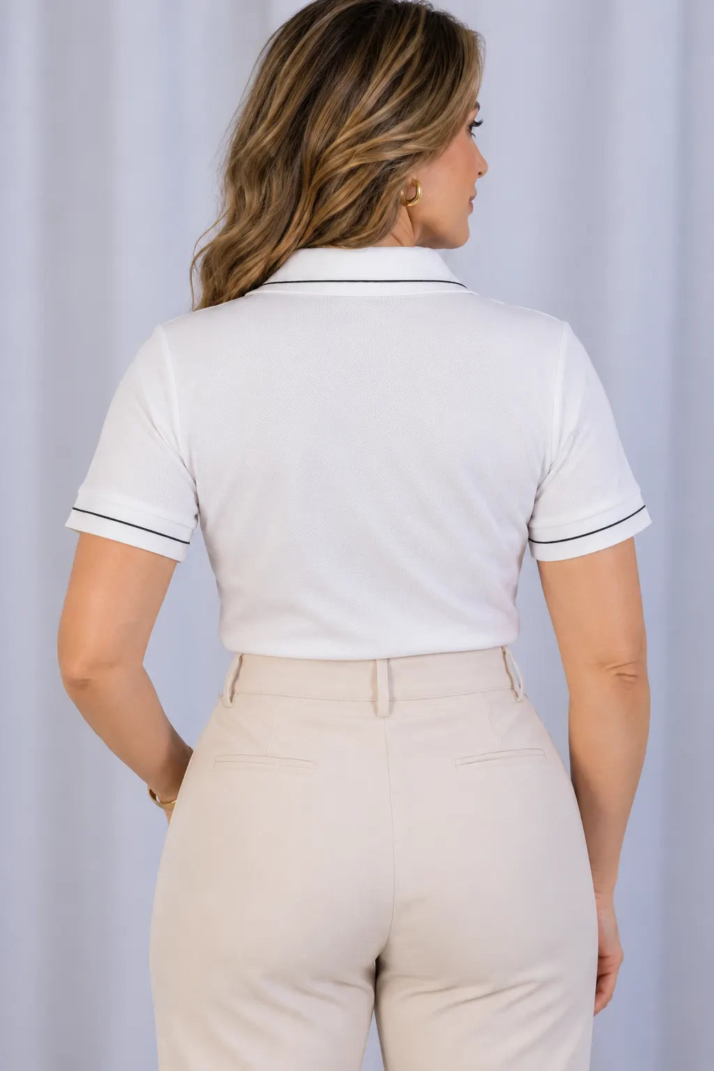 Blusa Manga Curta em Cotton Lycra com Gola Camisa Ilana Branca