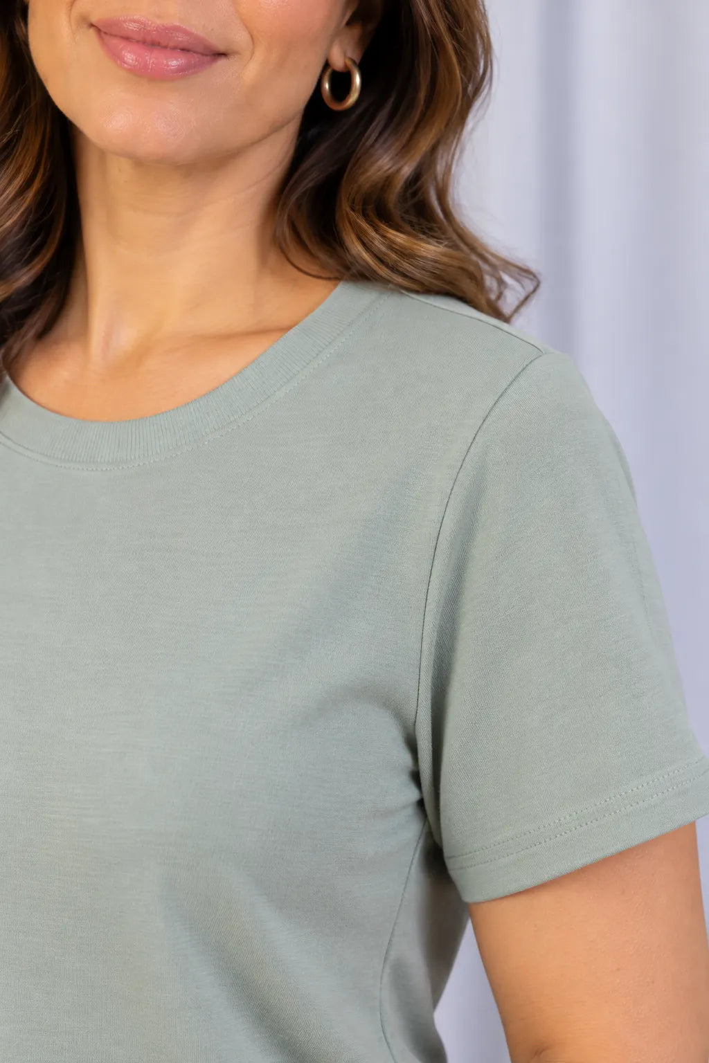 Blusa Manga Curta em Malha Knit Lorena Verde — lorena verde b (5).webp