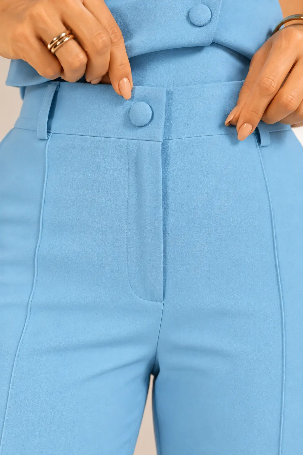 Calça Corte Reto em Crepe Confort Juliane Azul