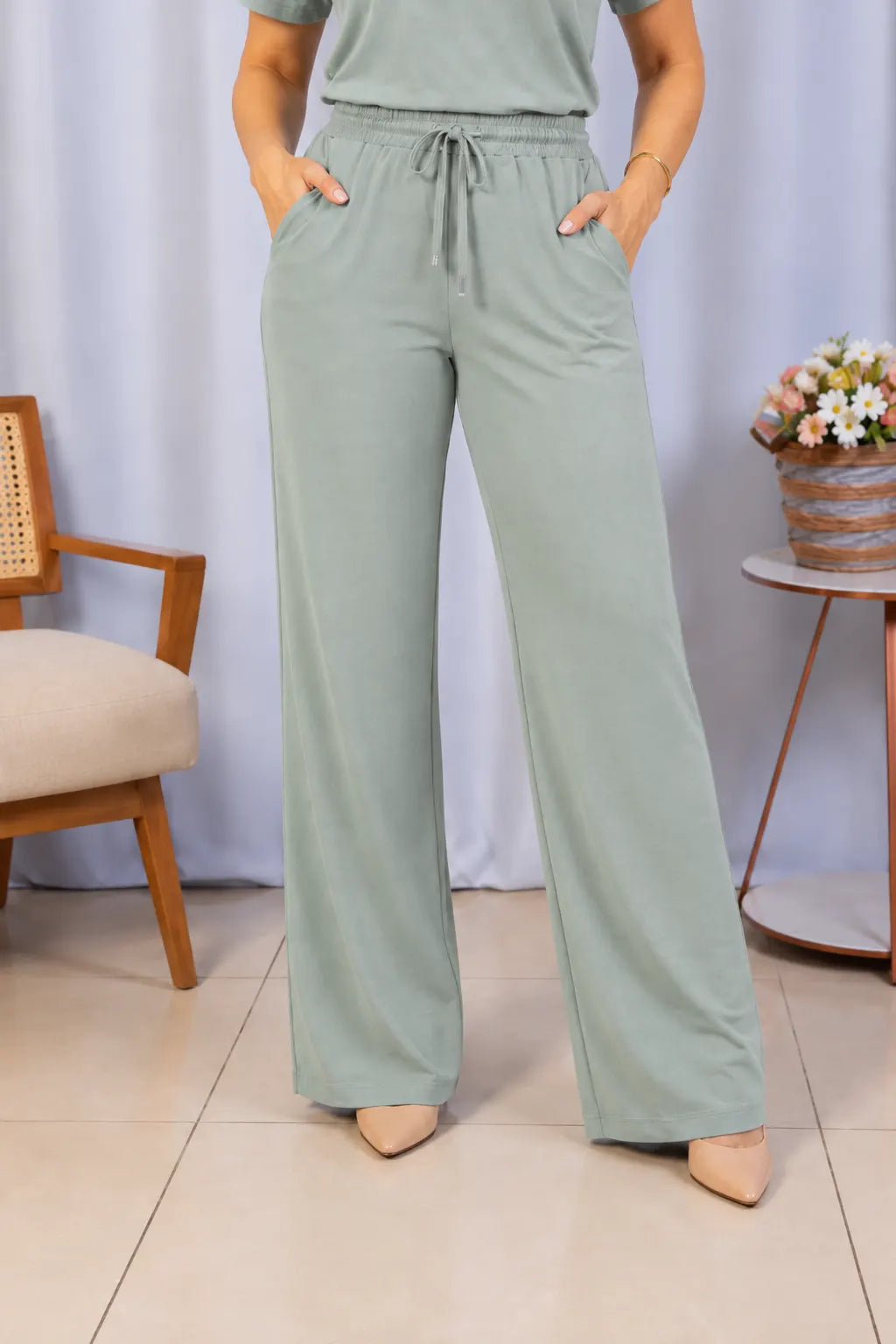 Calça Corte Reto em Malha Knit Lorena Verde — lorena verde c (9).webp