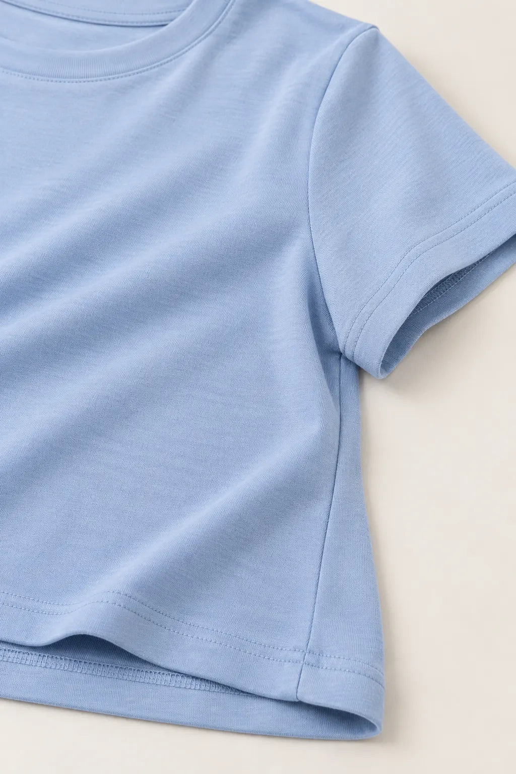Blusa Manga Curta em Malha Knit Lorena Azul — lorena azul b (1).webp