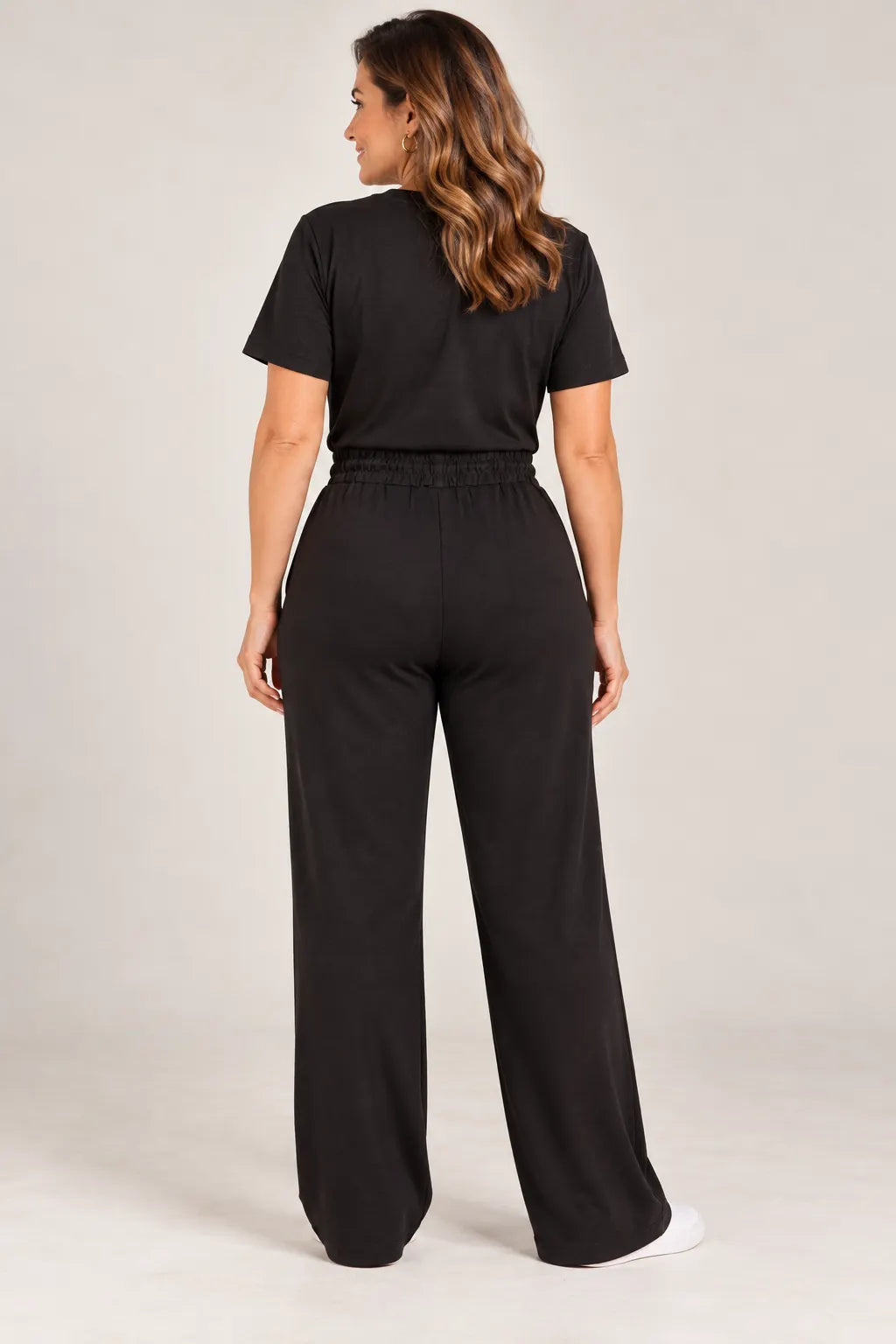 Calça Corte Reto em Malha Knit Lorena Preta — lorena preta c (9).webp