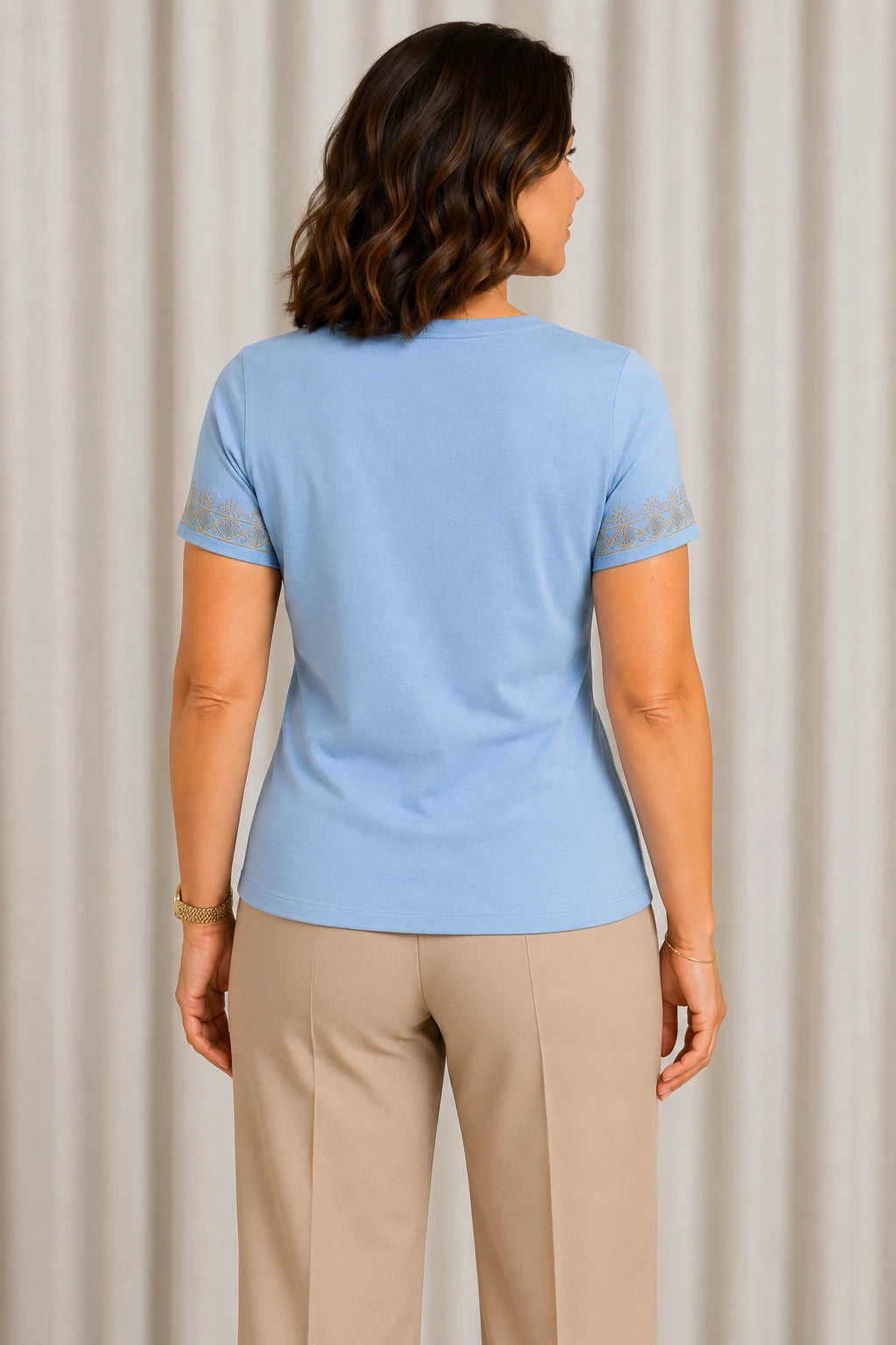 Blusa Cotton Lycra com Bordado Delicado Mariana Azul