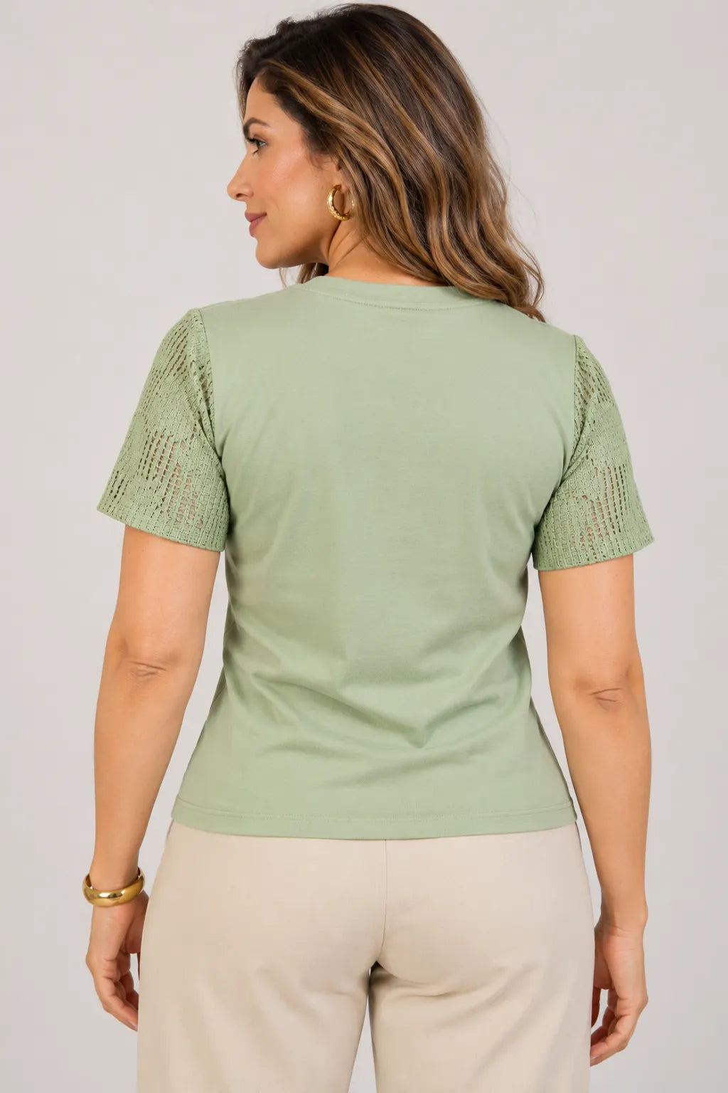 Blusa em Cotton Lycra com Manga Trabalhada em Renda Naiara Verde