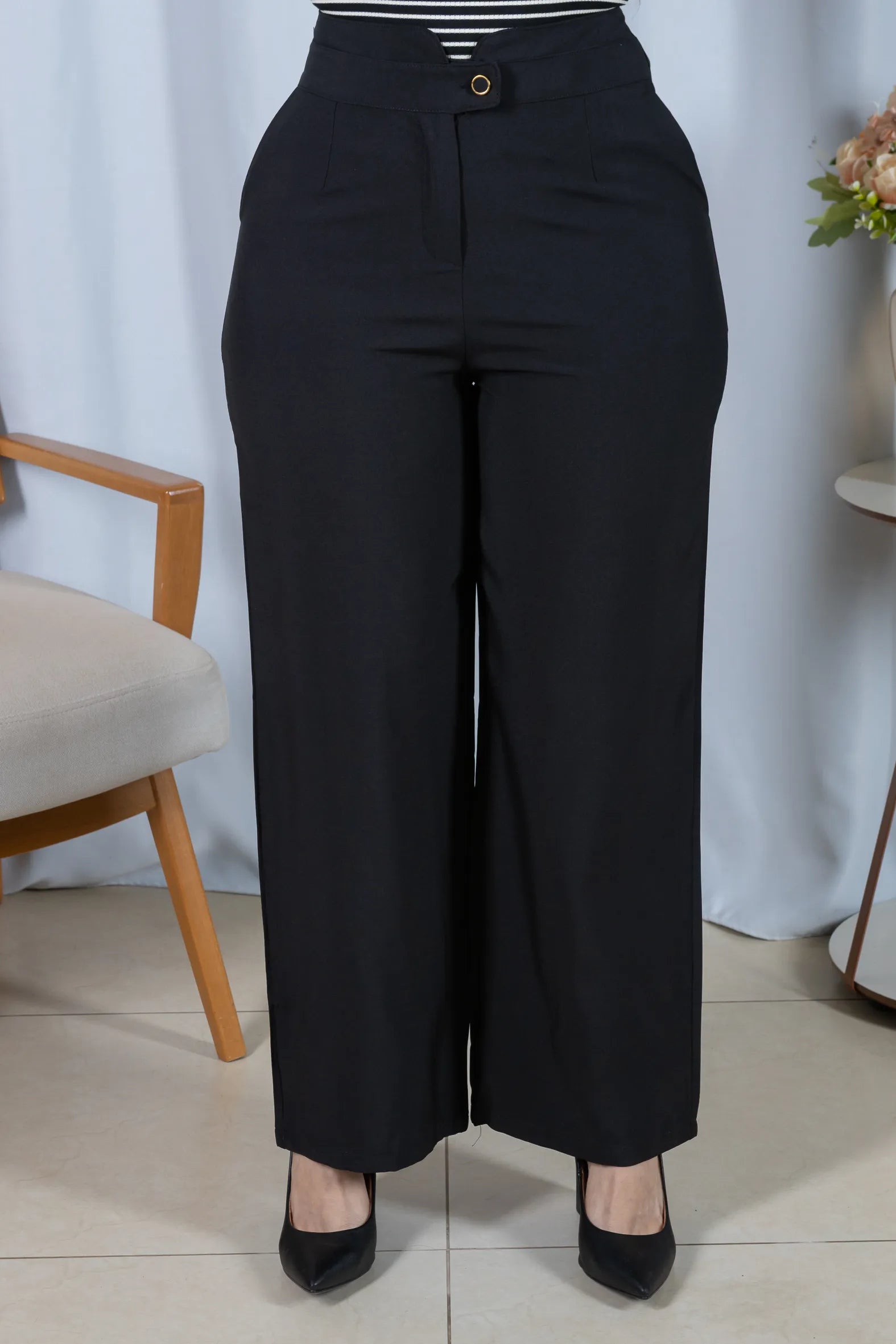 Calça Corte Reto Cós Alto Luciana Preta