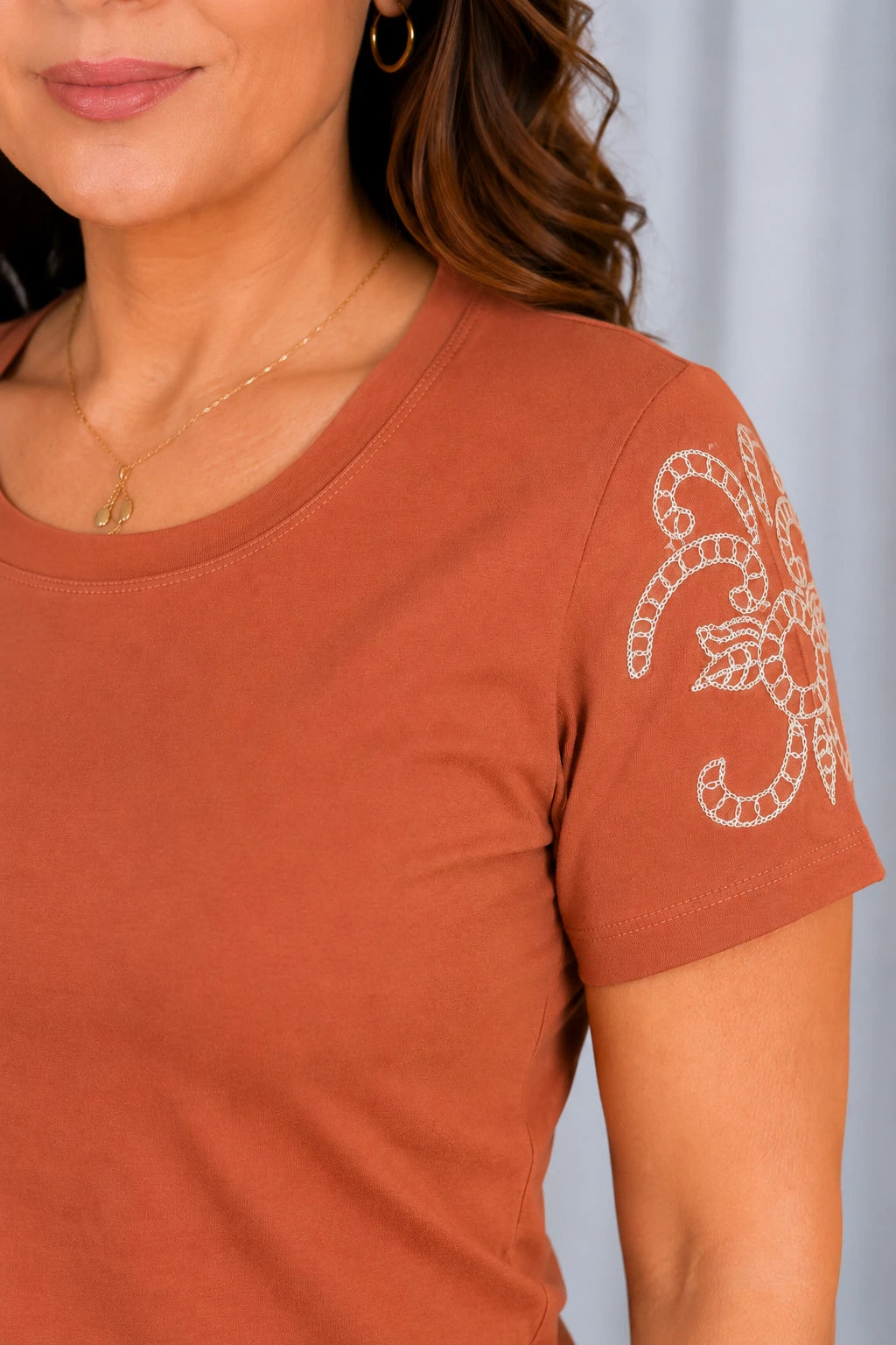 Blusa Cotton Lycra com Bordado Delicado Sabrina Rosê