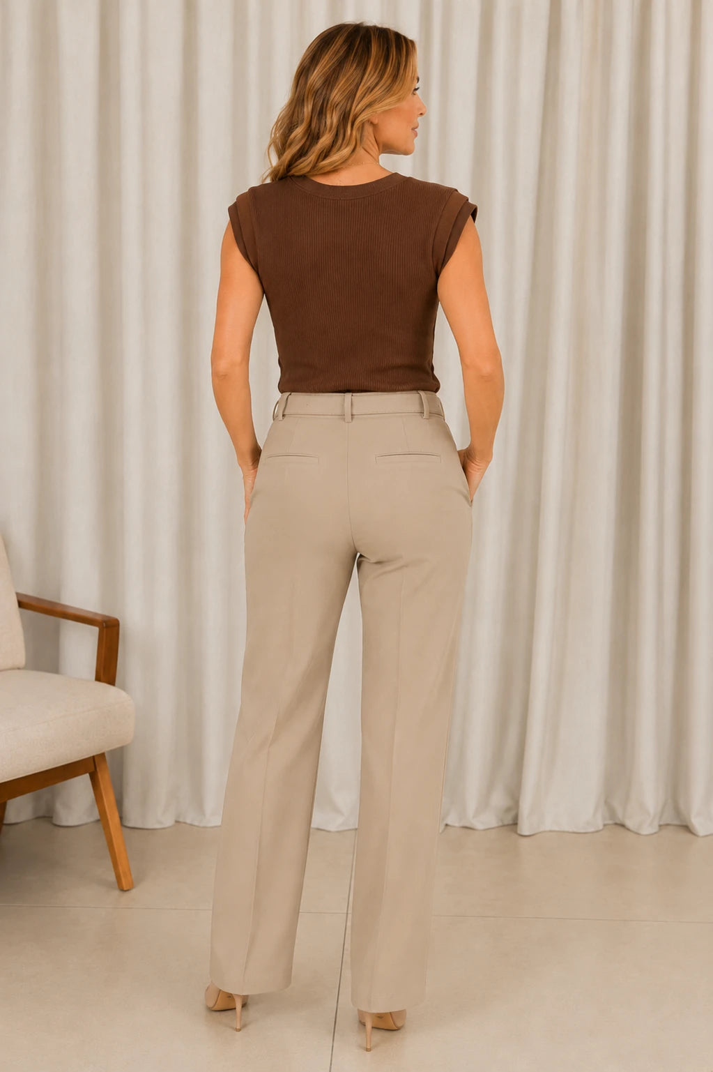 Blusa Malha Canelada Confortável Suzane Marrom
