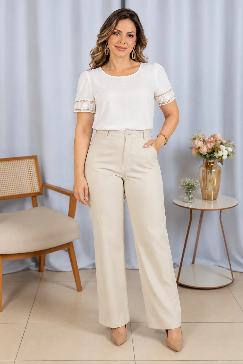 Blusa Manga Curta Em Viscose Bordado Entremeio Tamara Branca