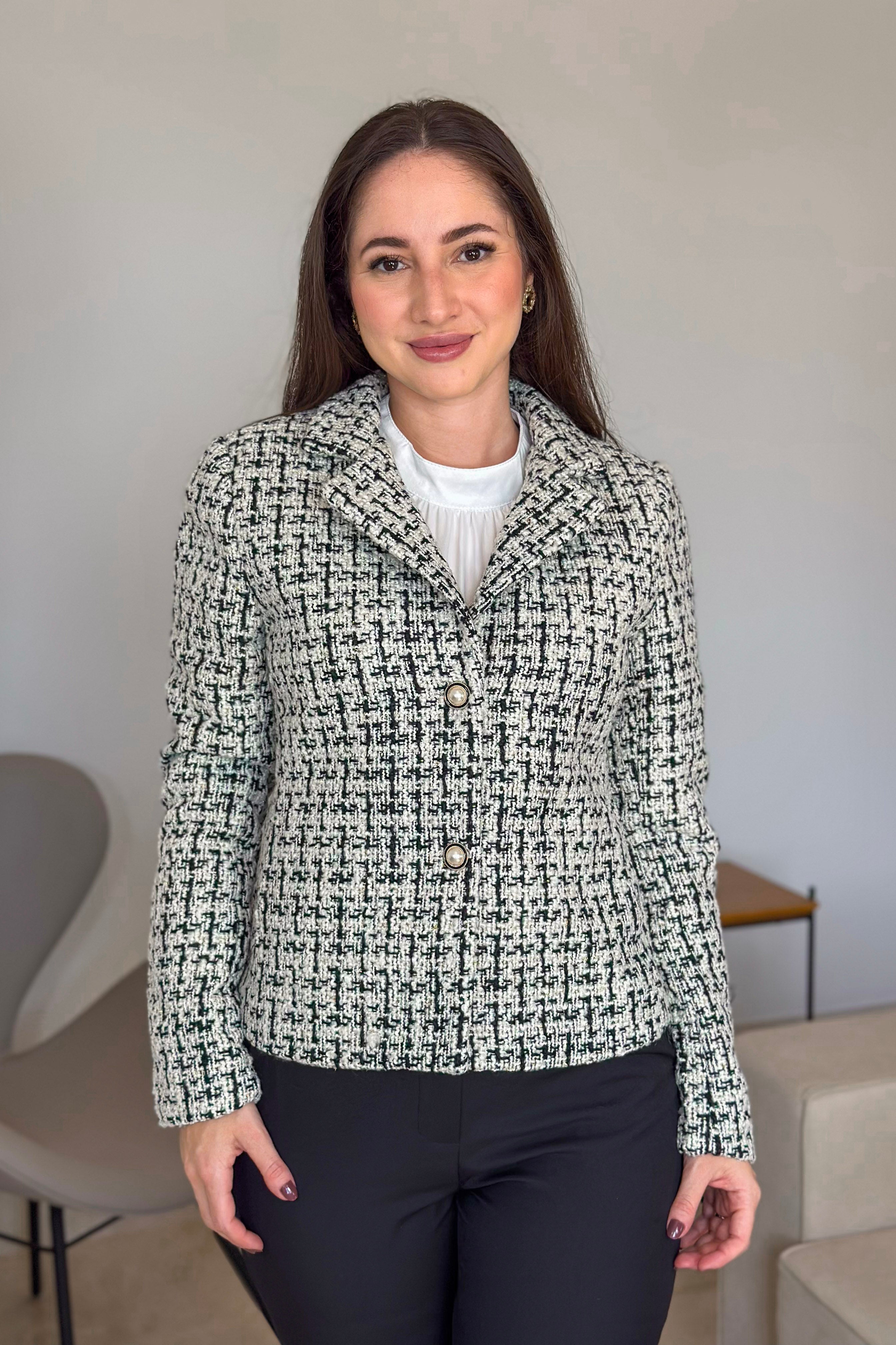 Casaco Elegante Em Tweed Pérola Estampado Preto
