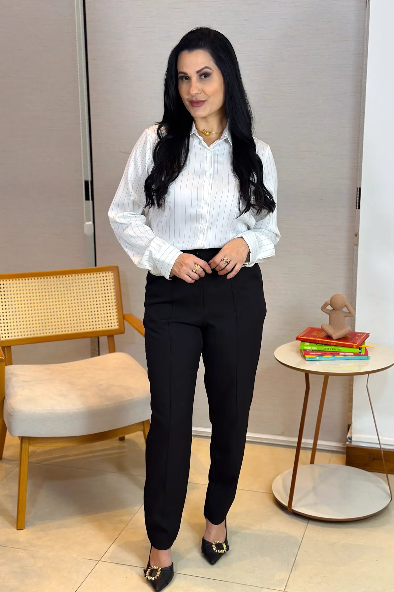 Camisa Manga Longa Classic Risca De Giz Sara Branca