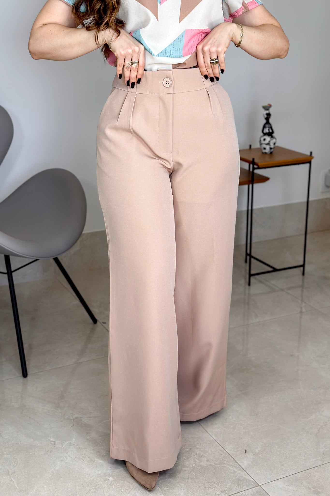 Calça Pantalona Detalhe Passador Marina Bege