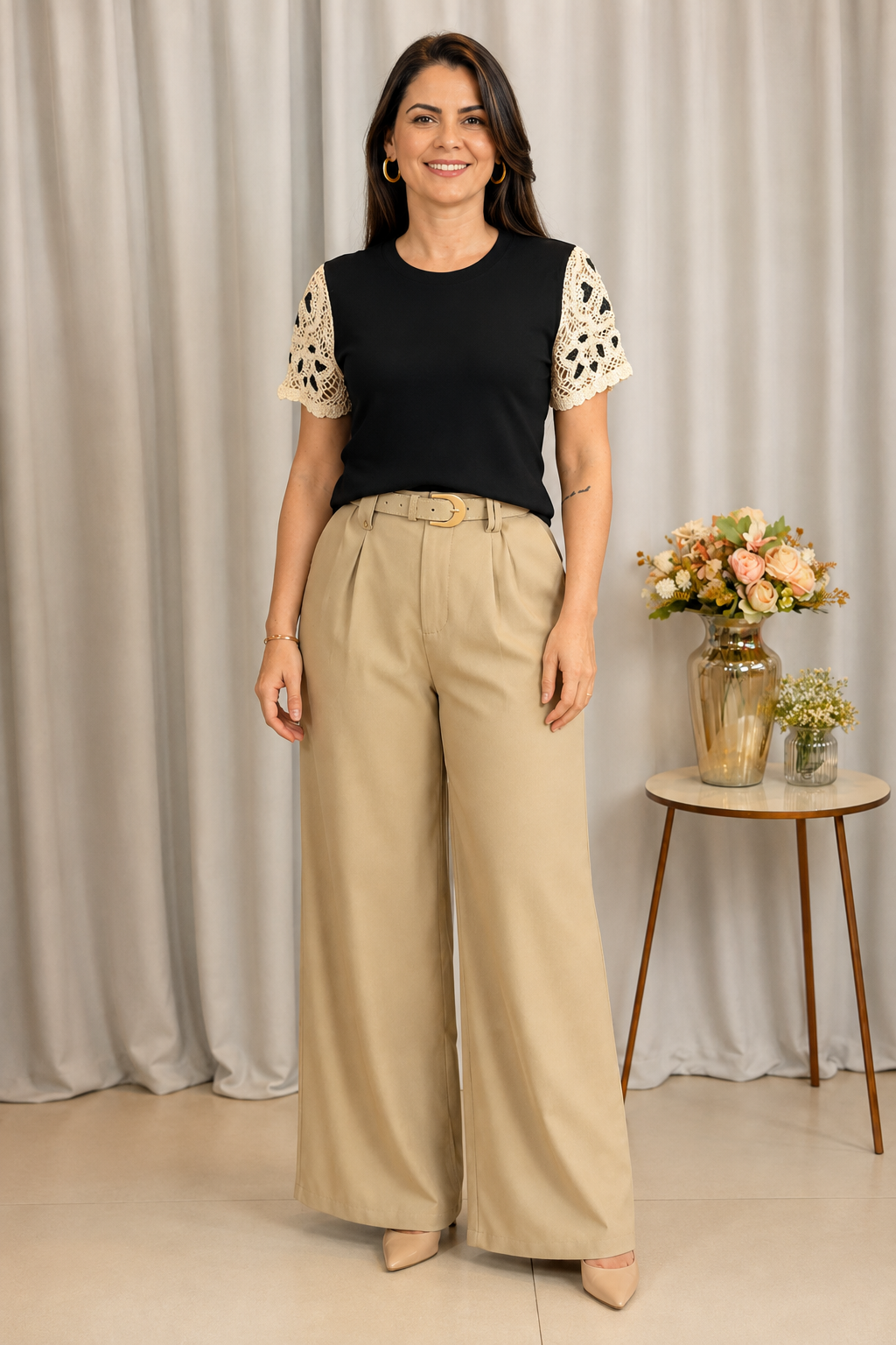 Blusa Cotton Lycra com Manga em Crochê Leonor Preta