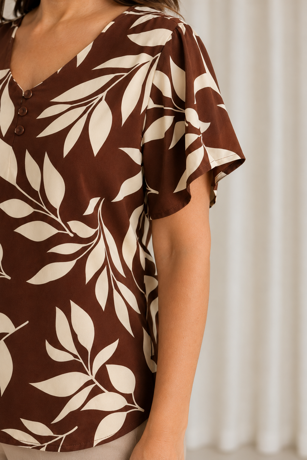 Blusa Crepe Classic que Não Amassa Olga Marrom