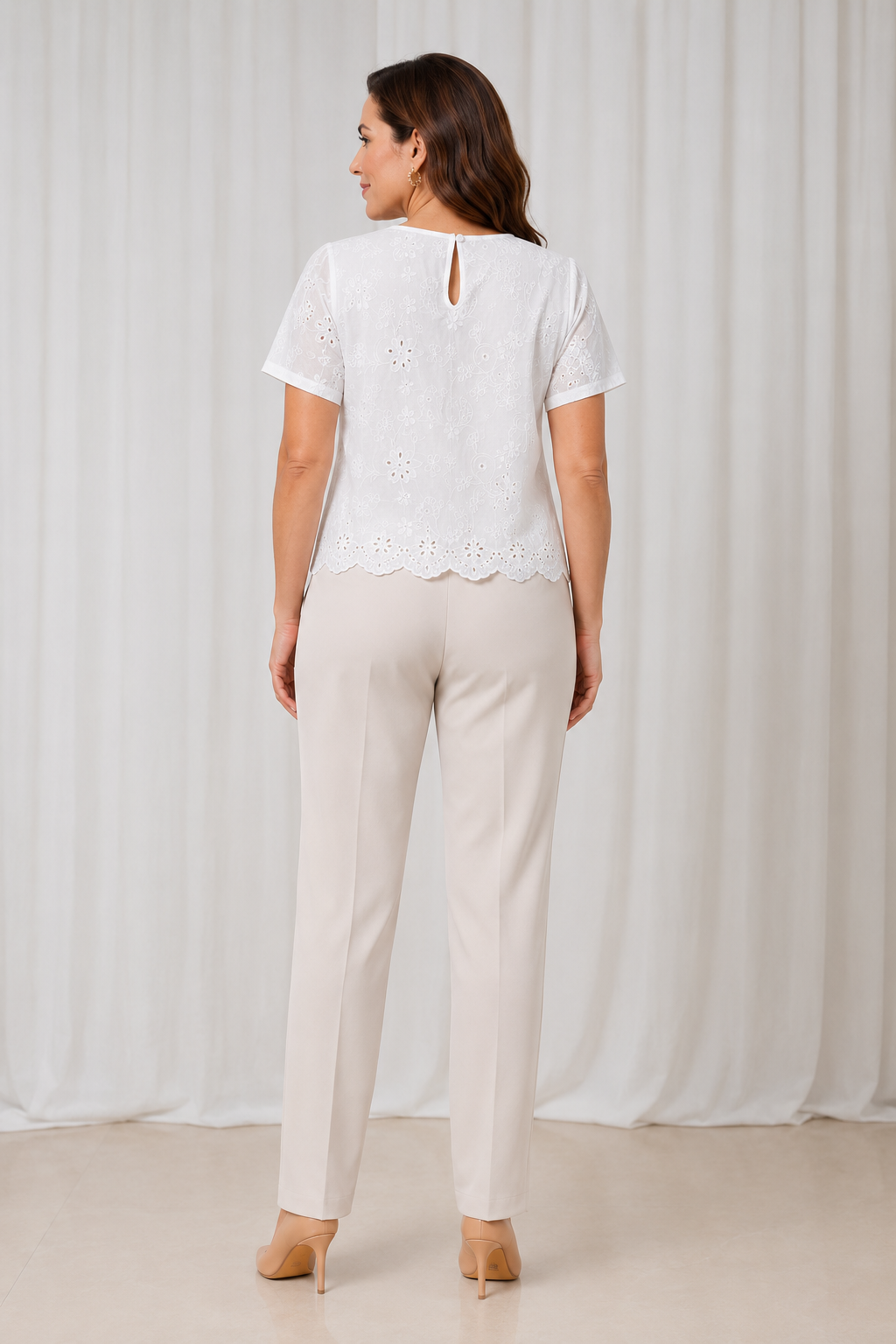 Blusa em Laise Fresca e Delicada Celine Branca
