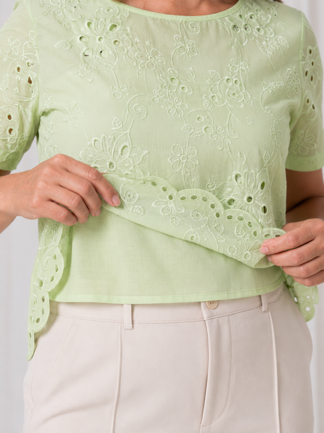 Blusa em Laise Fresca e Delicada Celine Verde