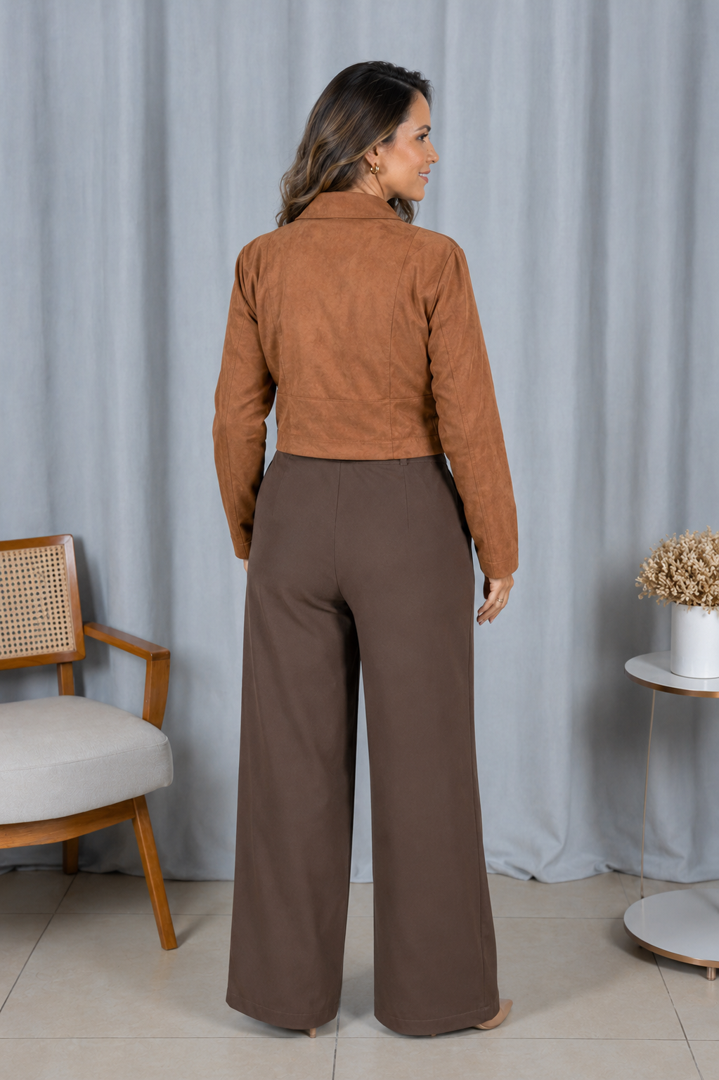 Jaqueta em Suede com Botões Delicados Rosane Caramelo