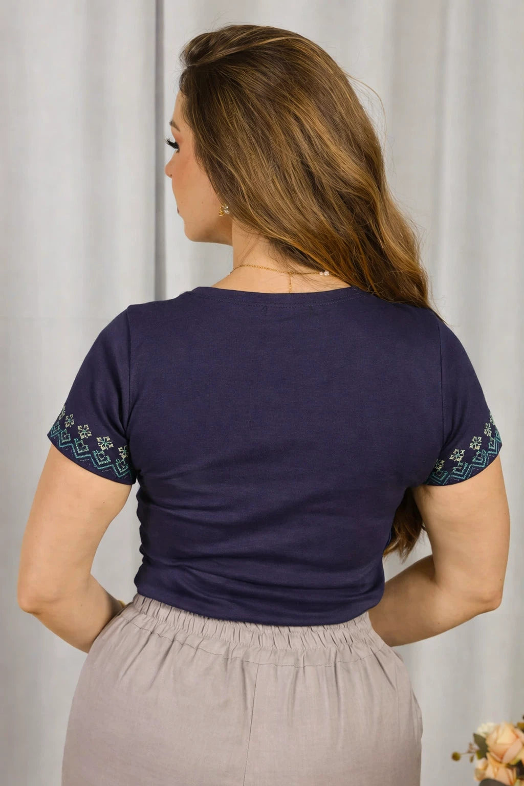 Blusa Manga Curta Cotton Lycra Detalhes Bordados Marina Azul Marinho
