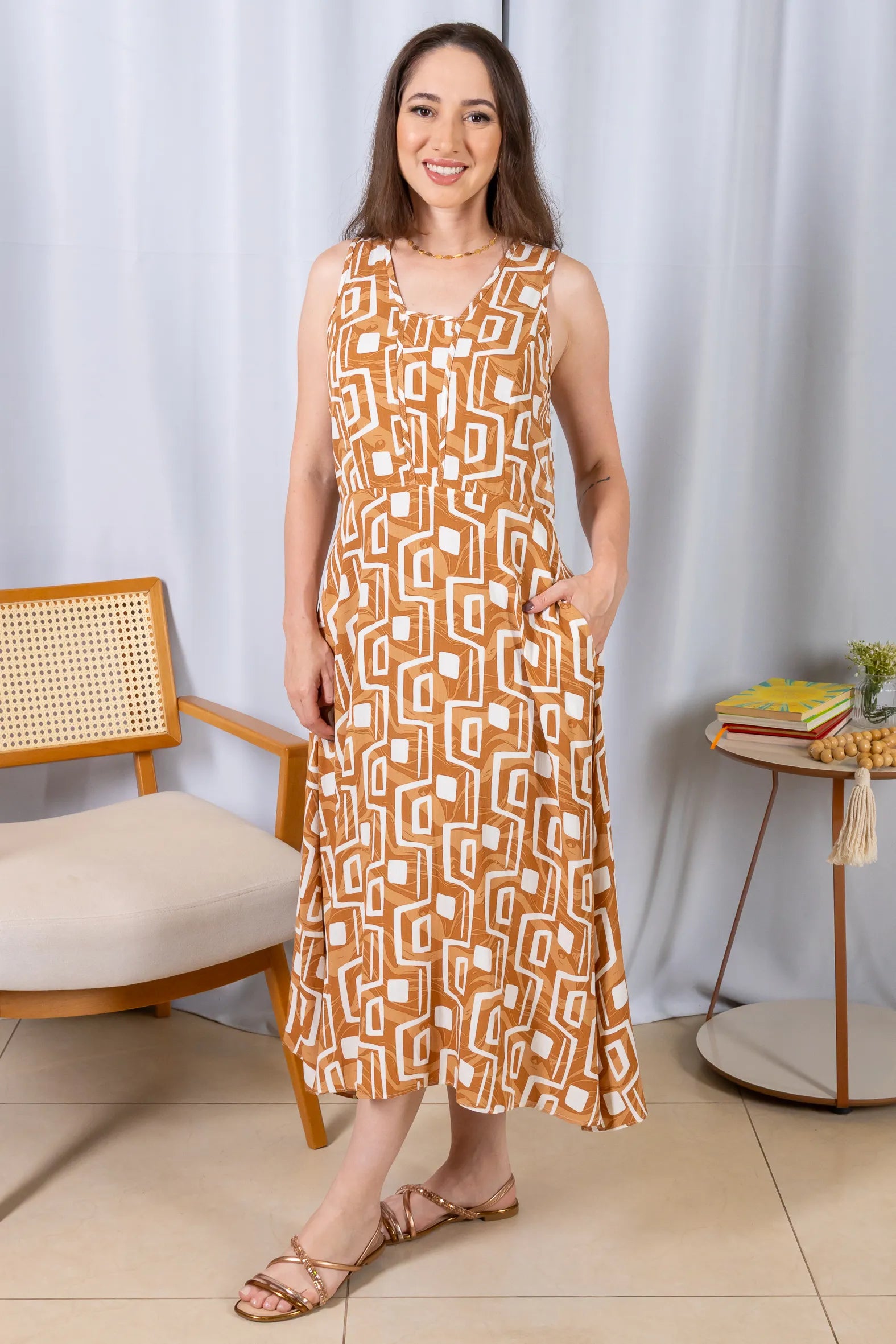 Vestido Midi Regata Viscose Ágatha Estampado Marrom