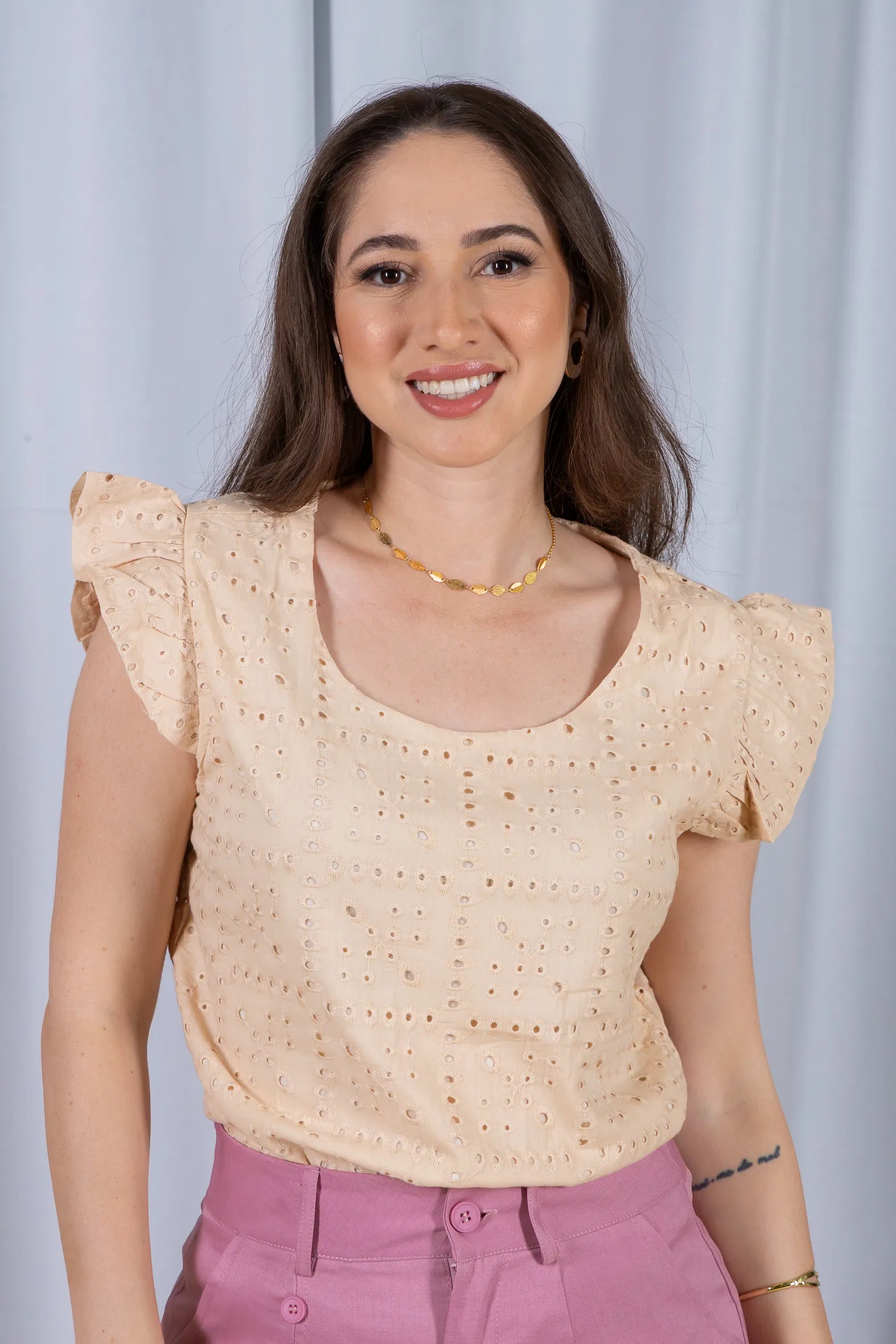 Regata Babados Cotton Em Laise Gabriela Creme