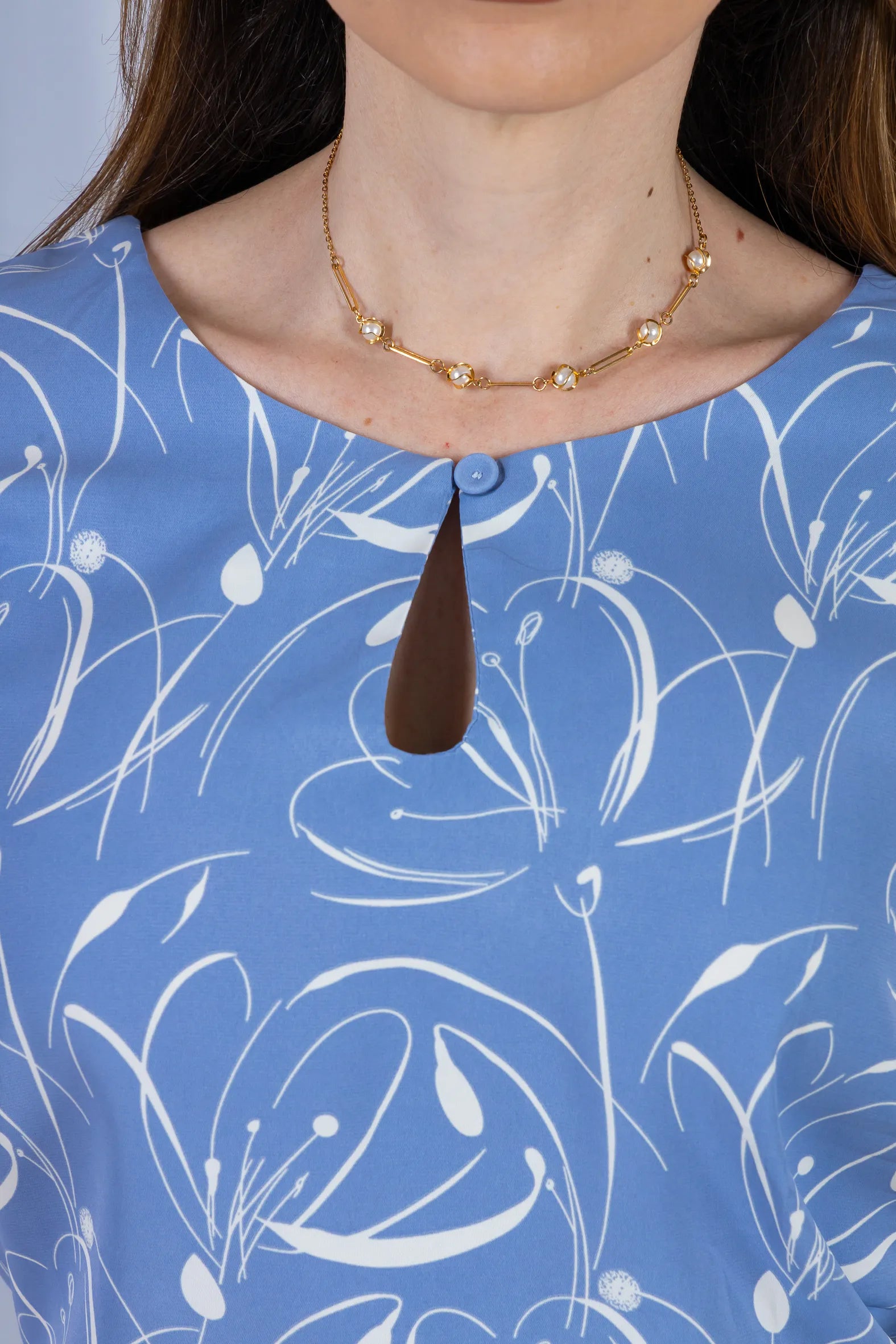 Blusa Manga Curta Transpassada Celina Estampada Azul