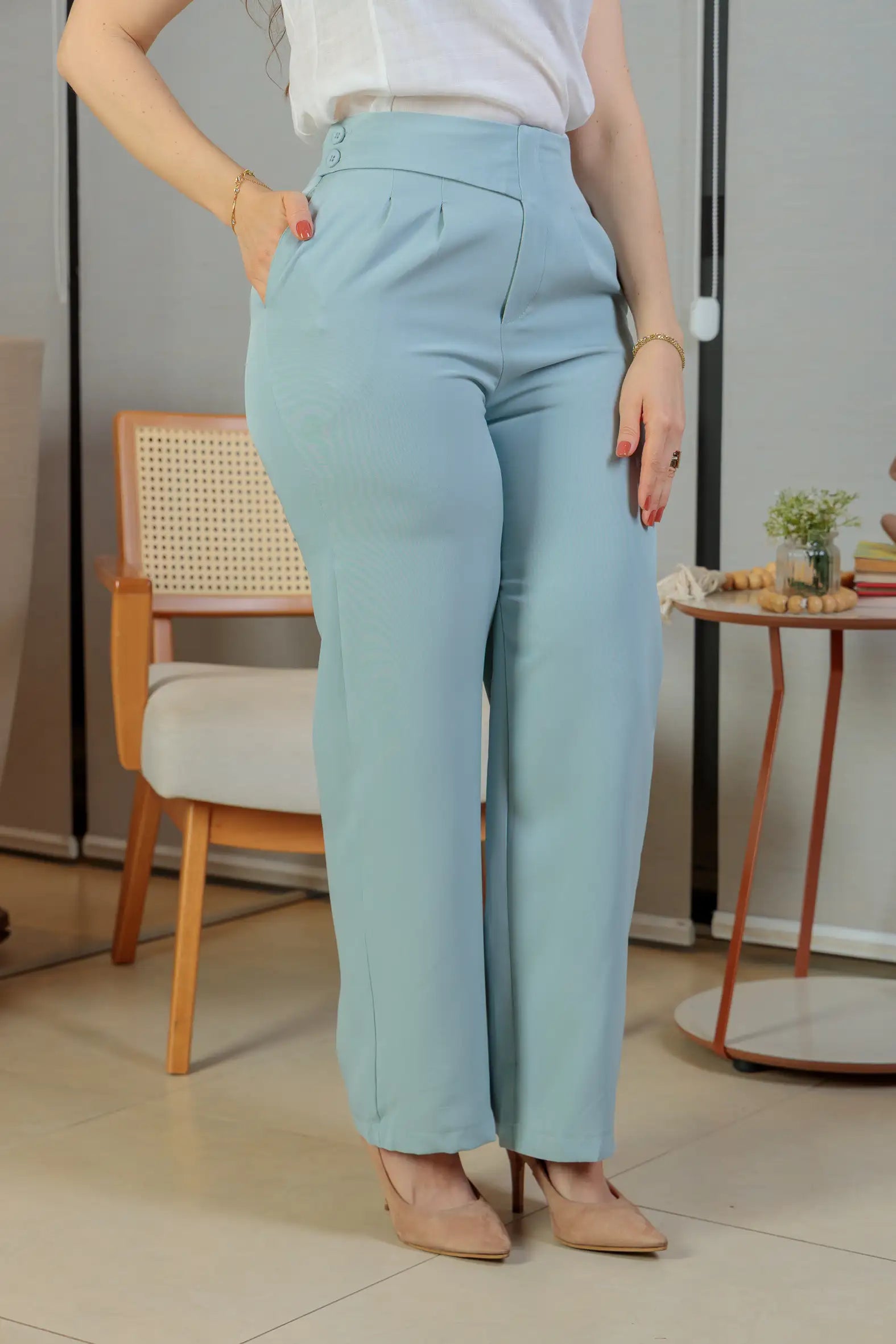 Calça Corte Reto Alfaiataria Detalhe Cós Eloísa Azul