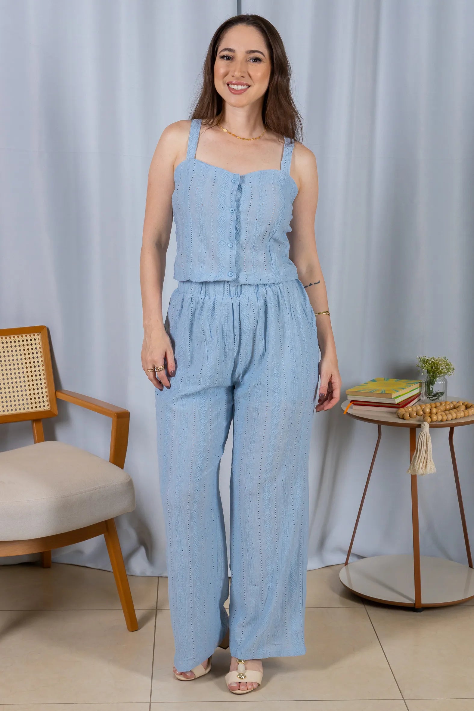 Calça Pantalona Bordado e Cós com Elástico Crepe Soft Carla Azul