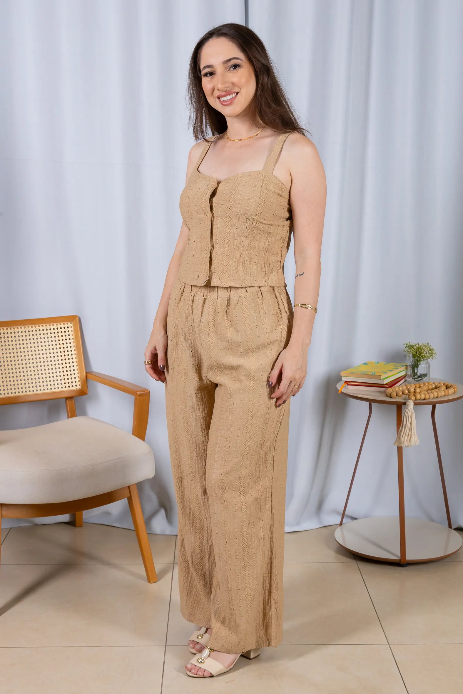 Calça Pantalona Bordado e Cós com Elástico Cepe Soft Carla Bege