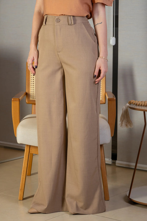 Calça Pantalona Alfaiataria Lux Detalhe Passador Grazi Massafera Bege