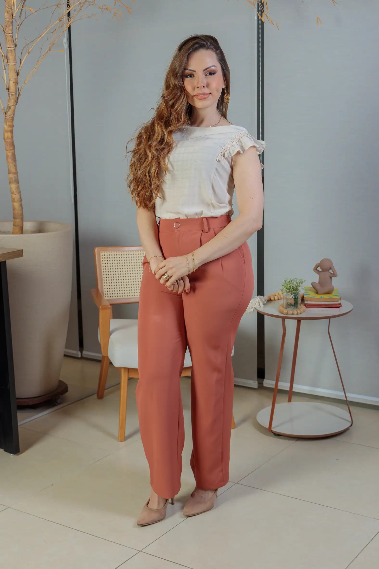 Blusa Detalhe Bordado Manga Soft Cotton Selena Bege