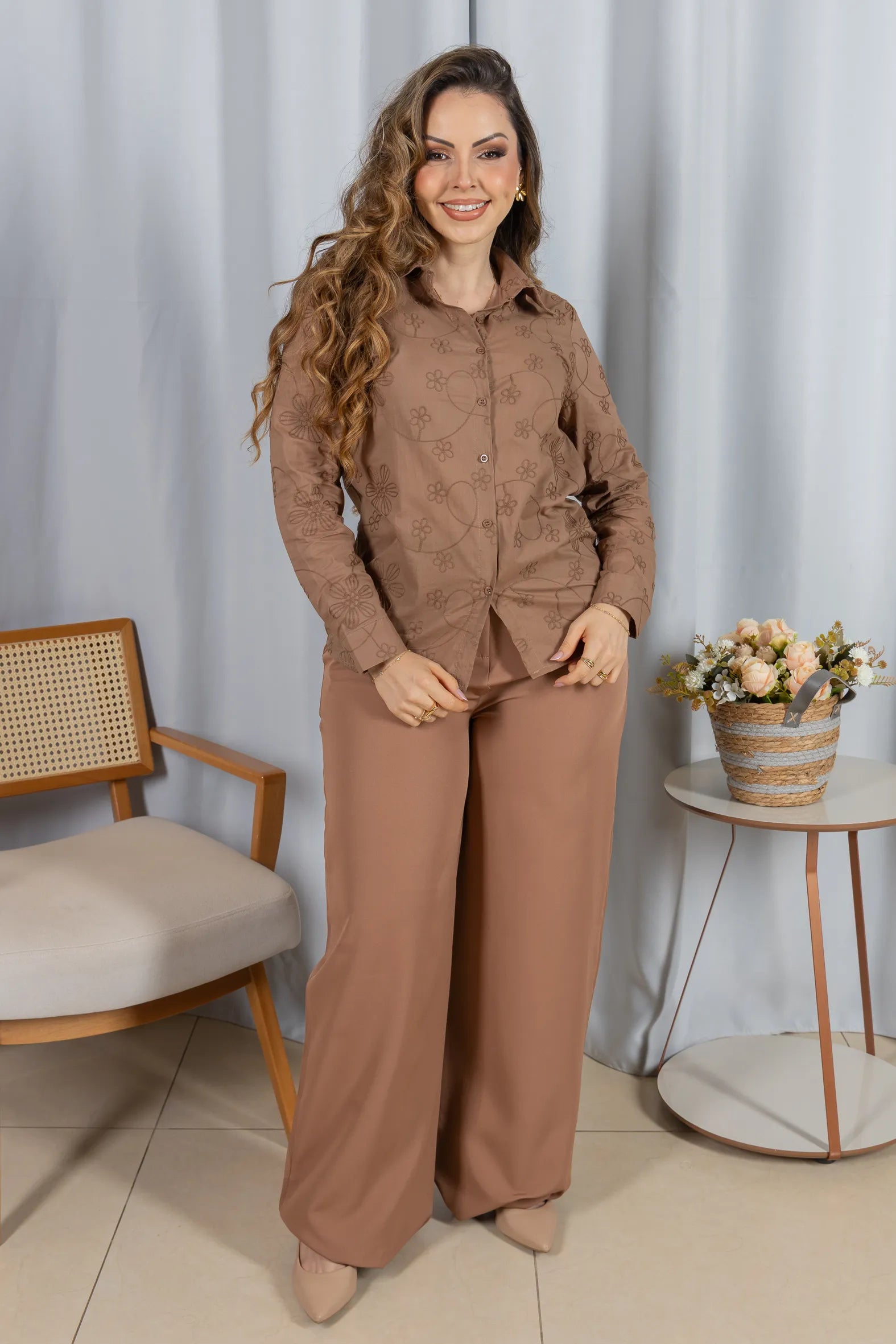 Camisa Manga Longa em Laise Serena Marrom