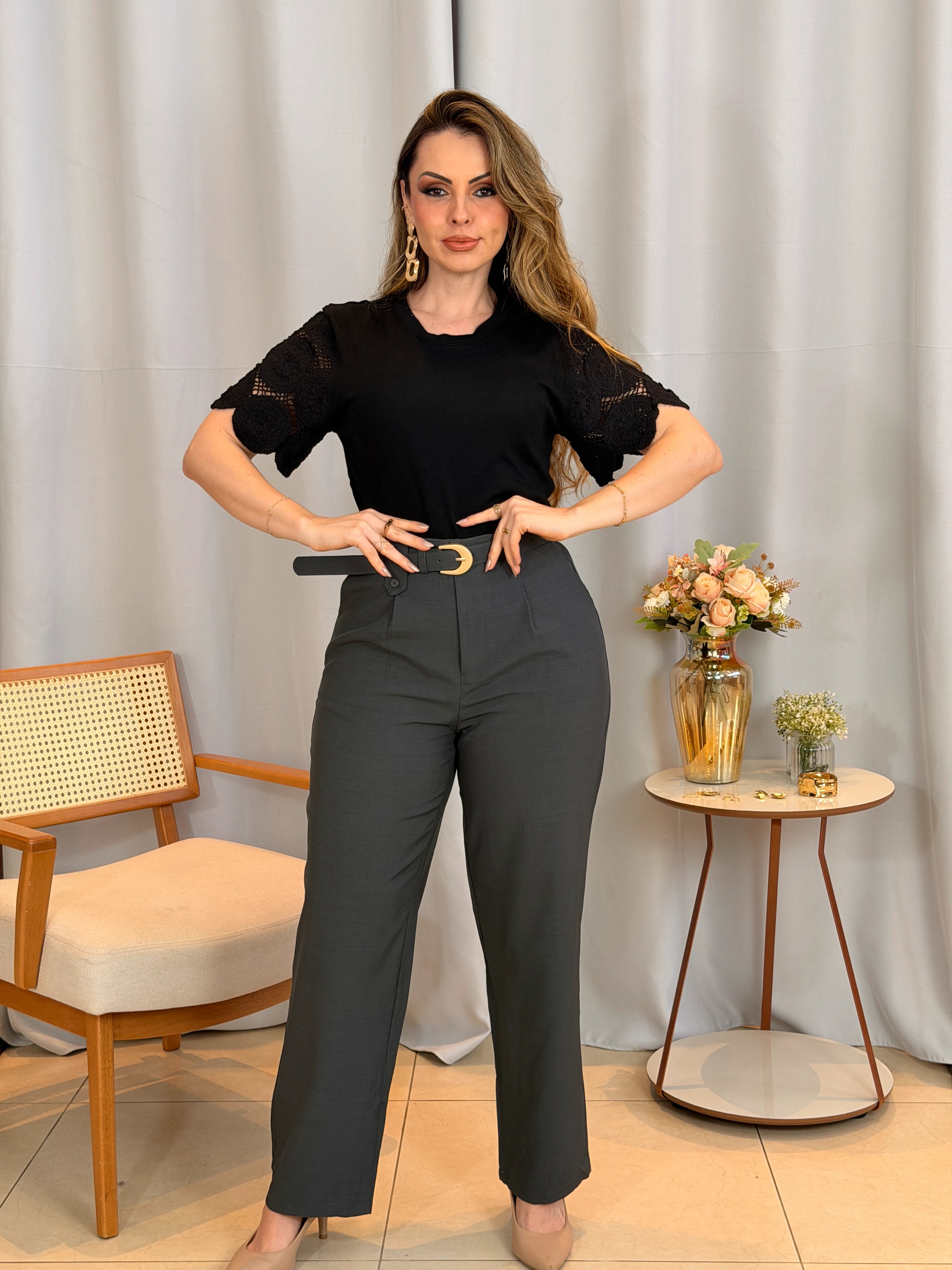 Conjunto: Blusa Geisa Preta + Calça Magda Grafite
